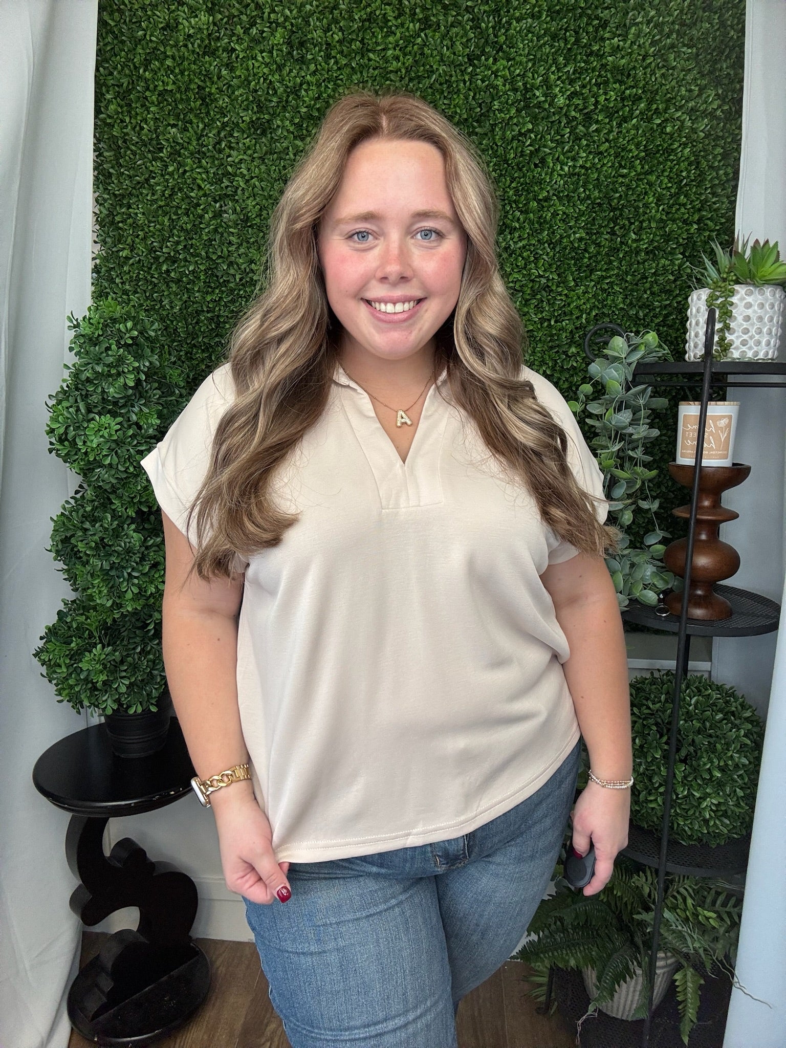 SOLID CUFFED SHORT SLEEVE VNECK TOP