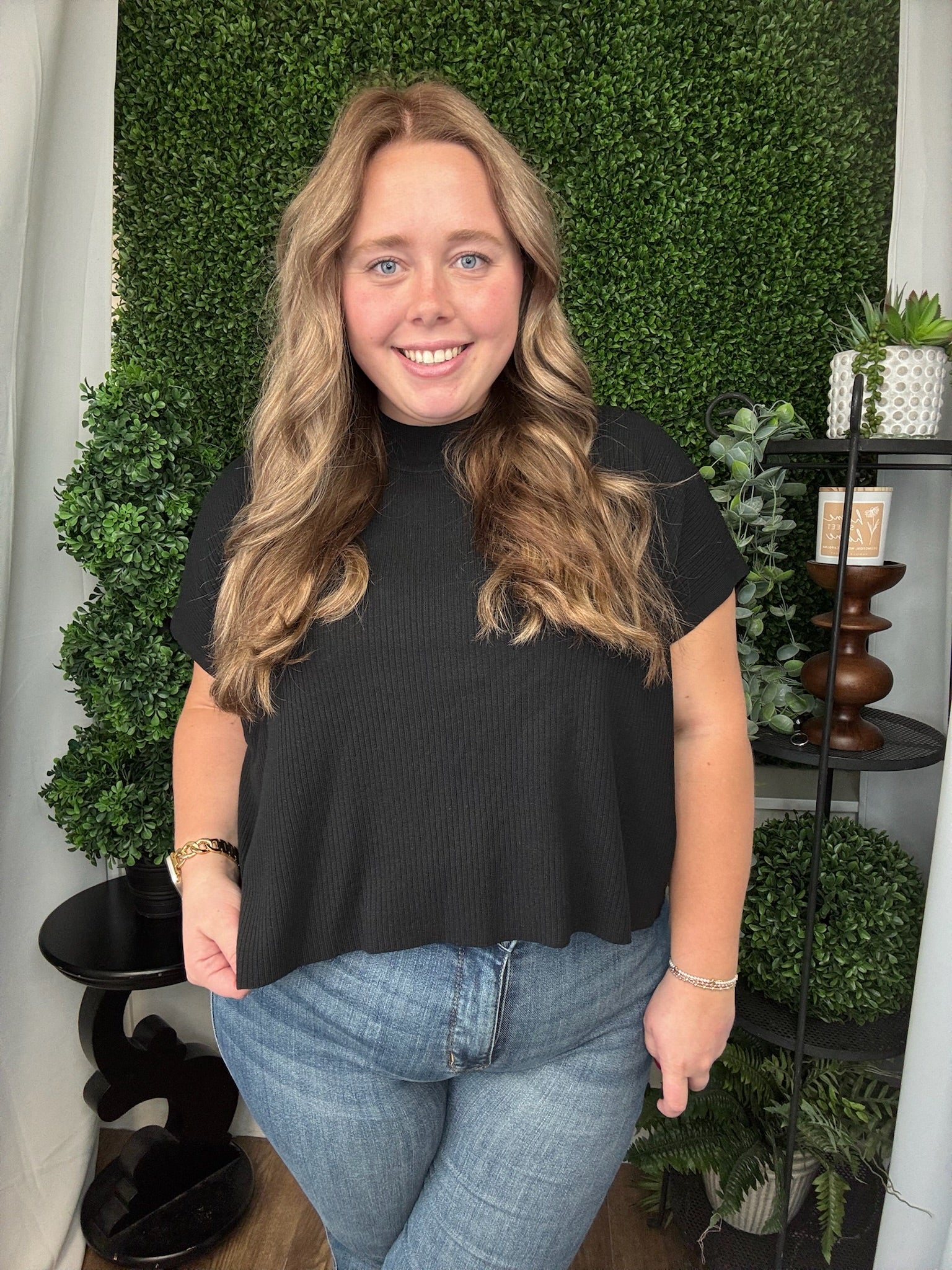 VISCOSE MOCK NECK SS BOXY SWEATER