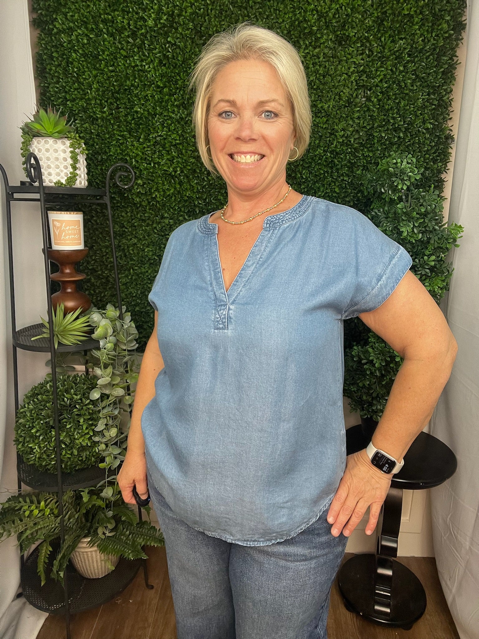 Chambray Split Neck Cap Sleeve Blouse