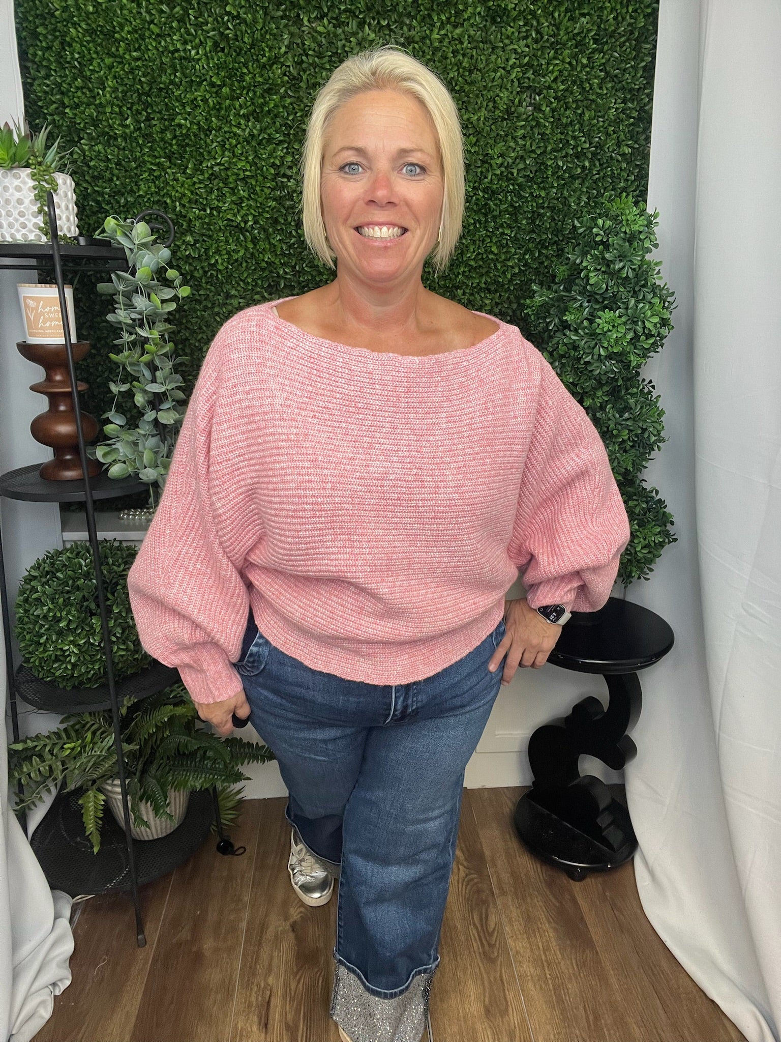 LONG DOLMAN SLEEVE BOAT NECK SWEATER TOP - MISTY PINK