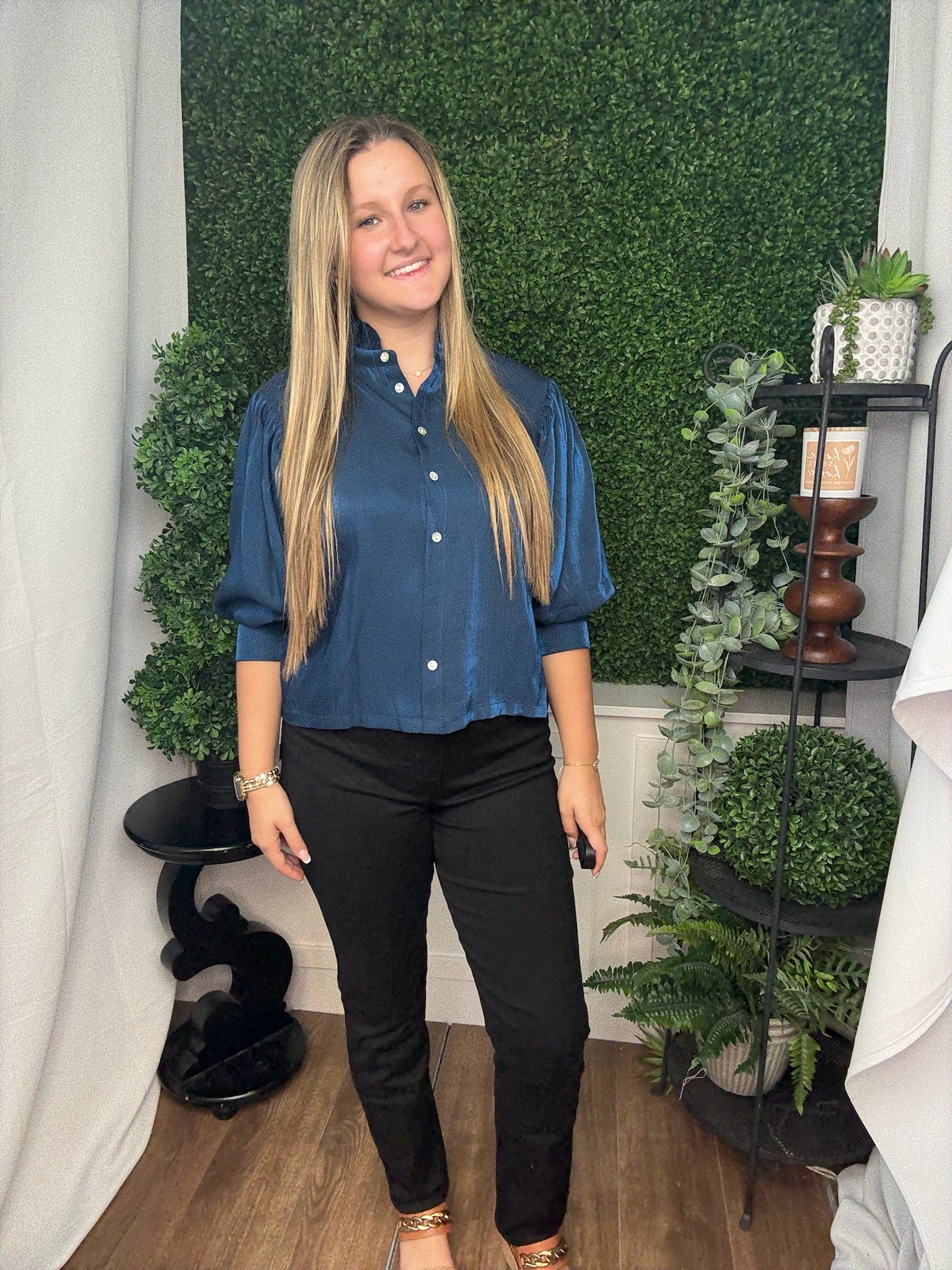 RUFFLE NECK PUFF SLV BLOUSE