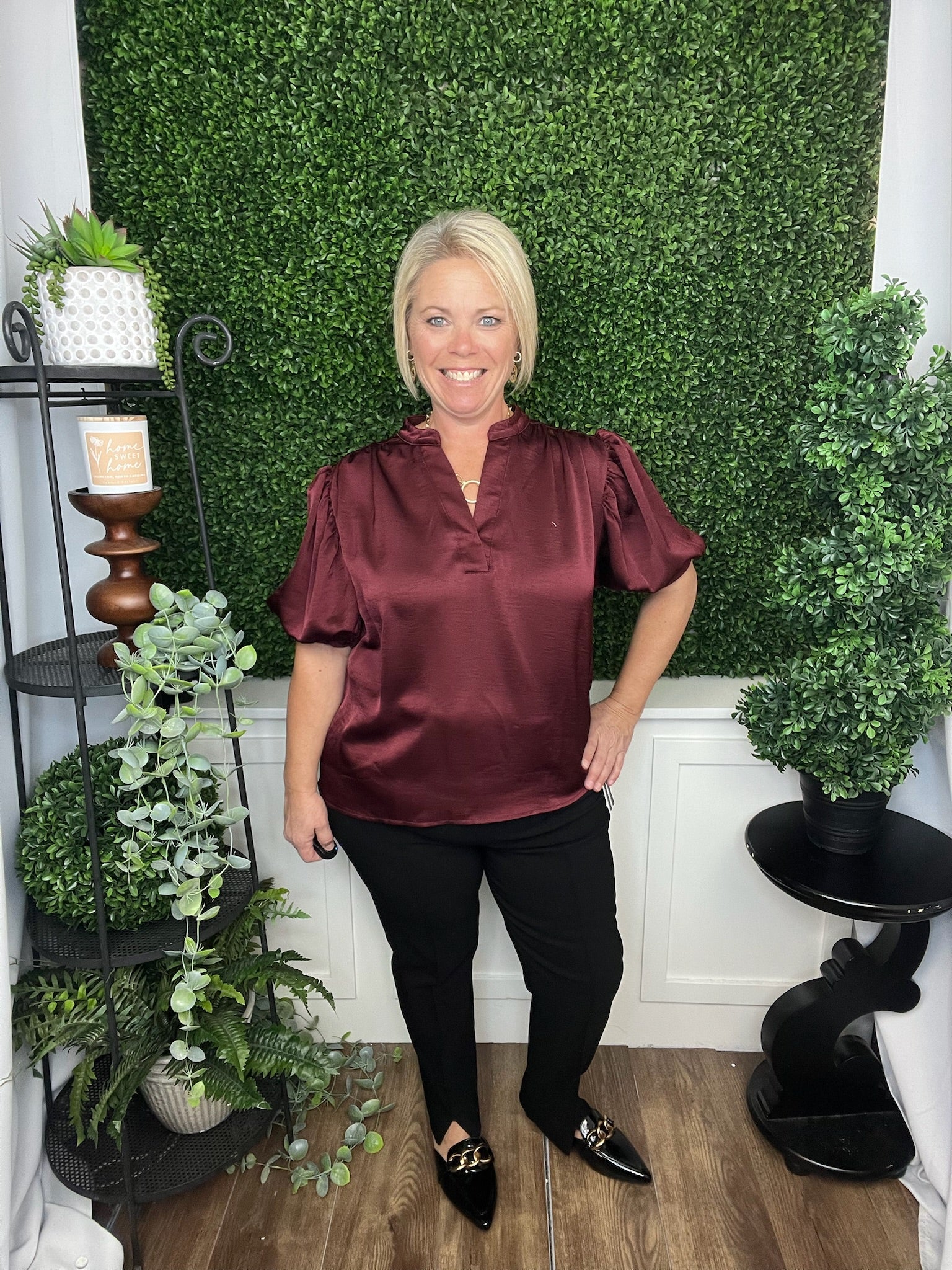 V-NECK PUFF SLV TOP - BURGUNDY