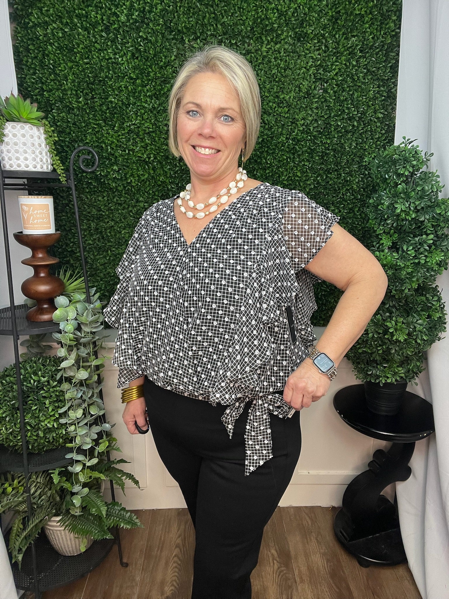 SHORT RUFFLE SLEEVE DRAPED FRONT WOVEN BLOUSE BLK/WHT PLAID