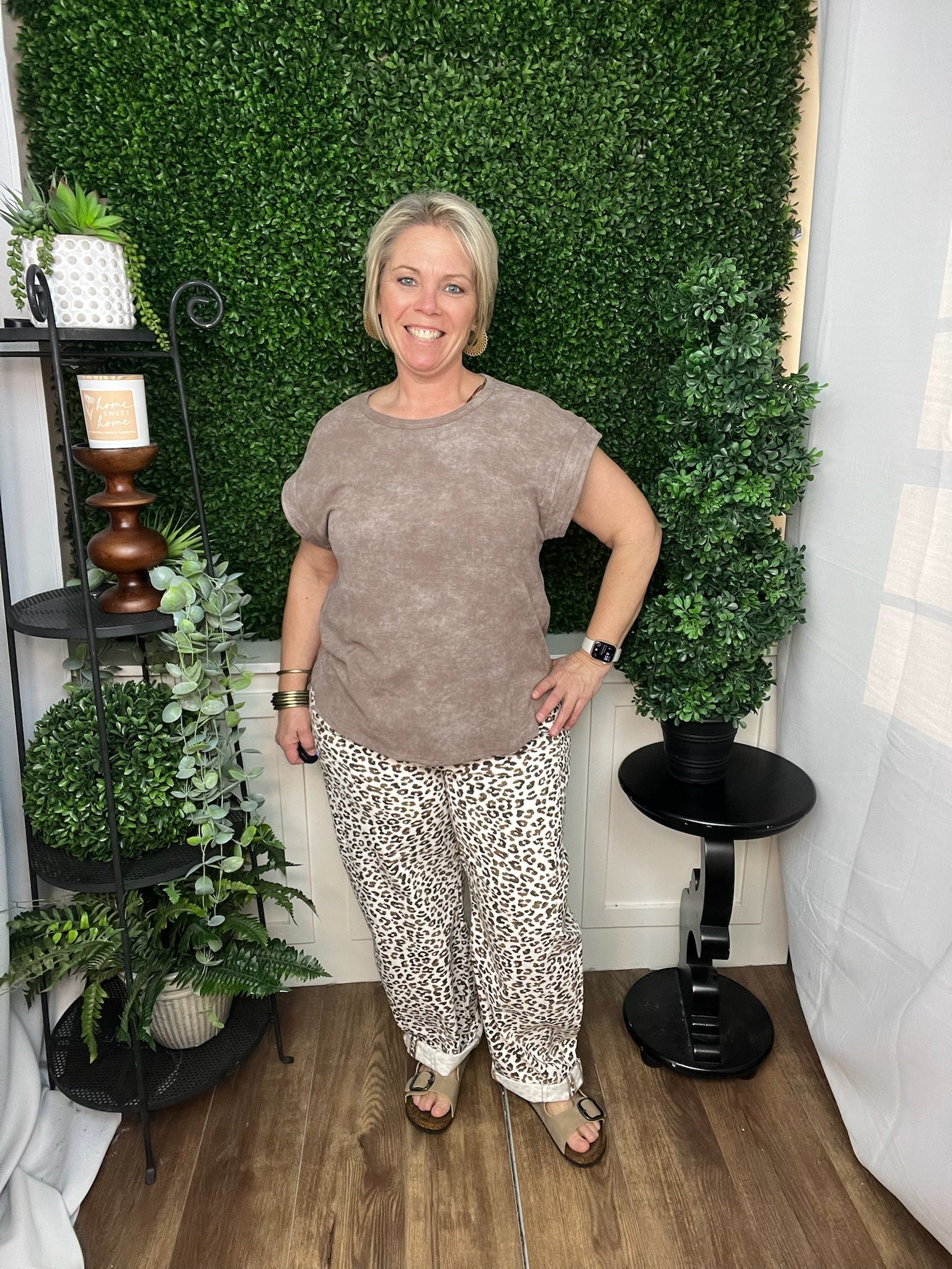 Leopard Print Cropped Barrel Jeans