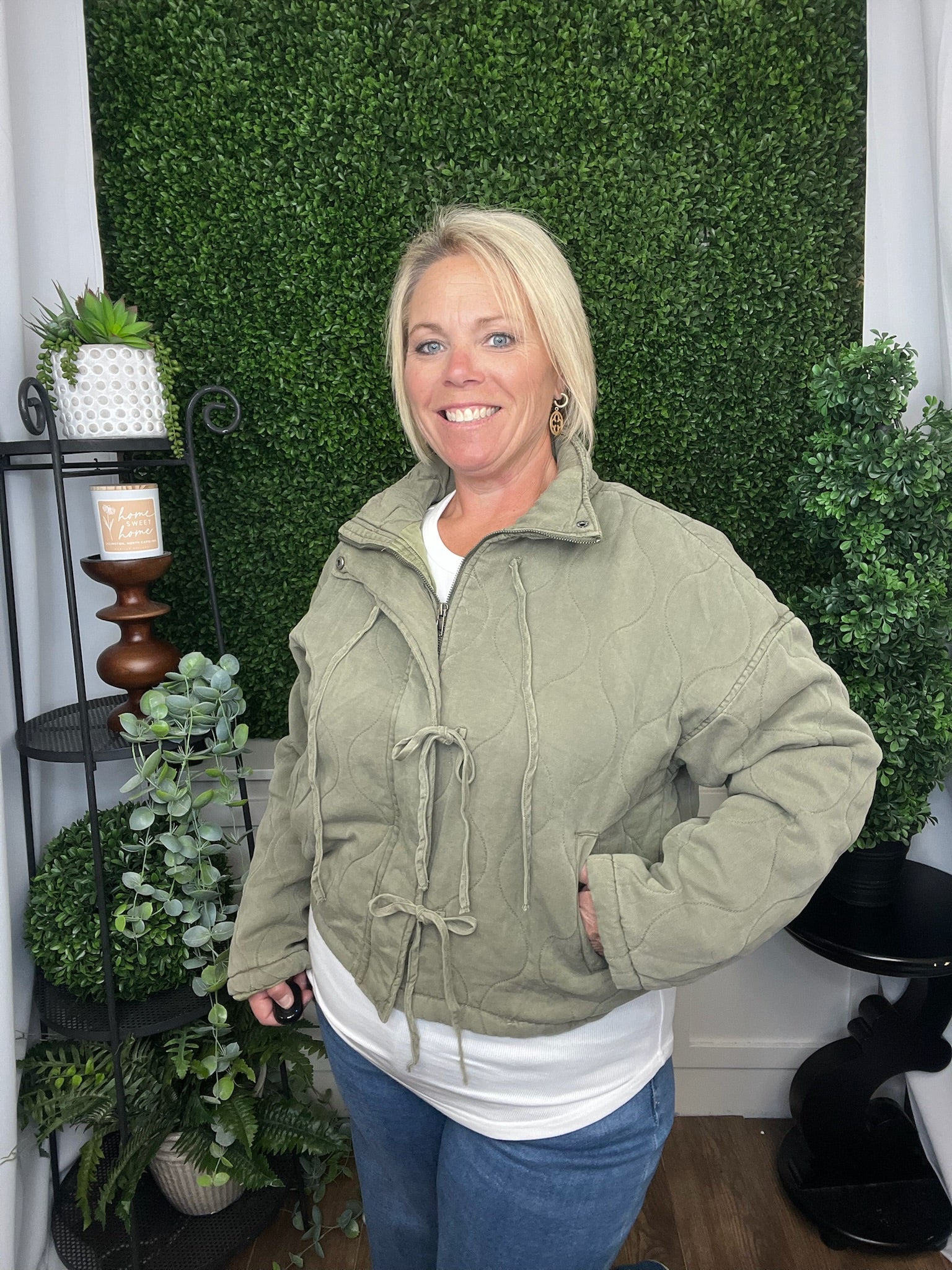 WASHED QUILTED FRONT TIE PUFFER JACKET - OLIVE