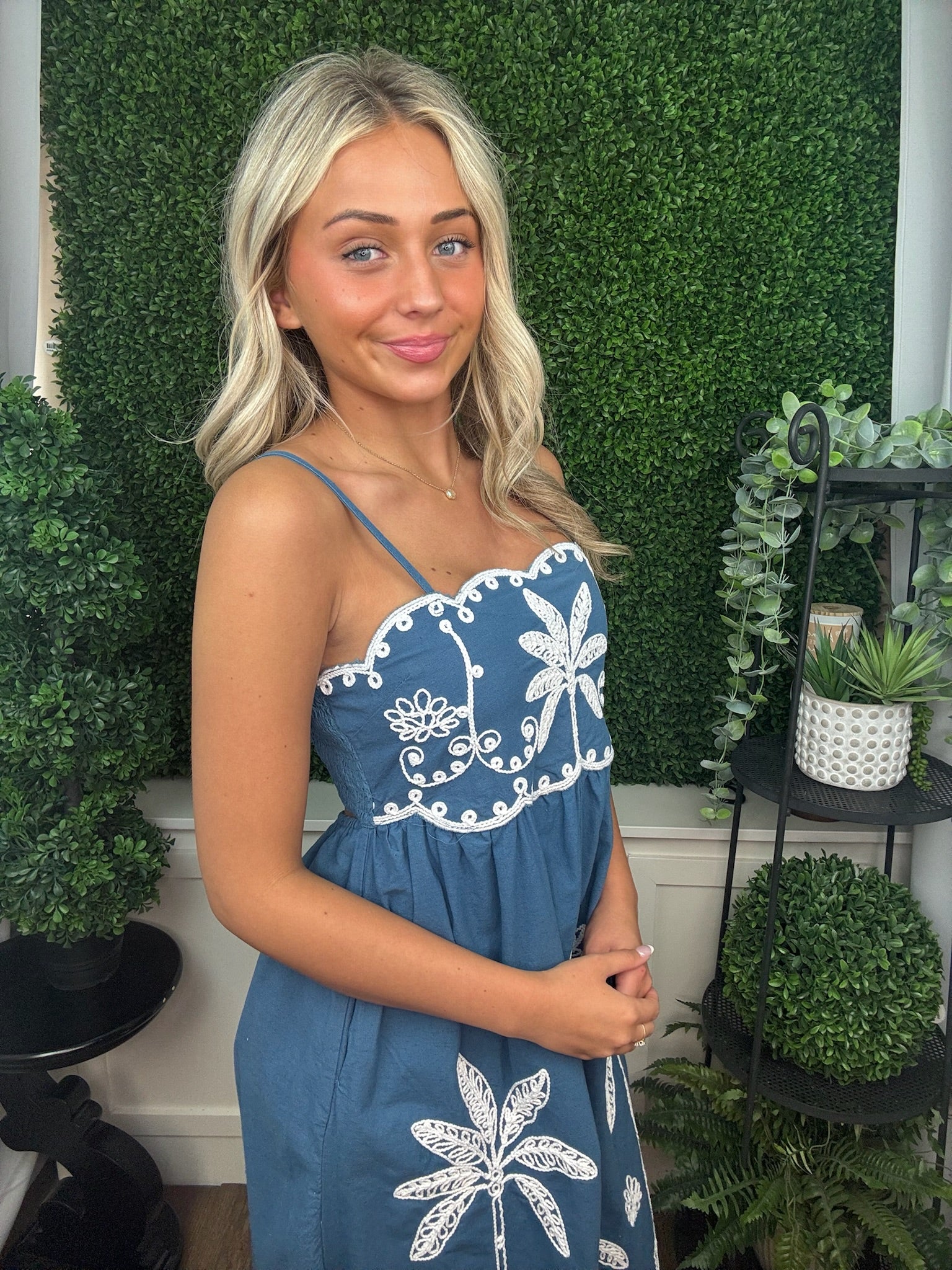 EMBROIDERED DRESS-NAVY