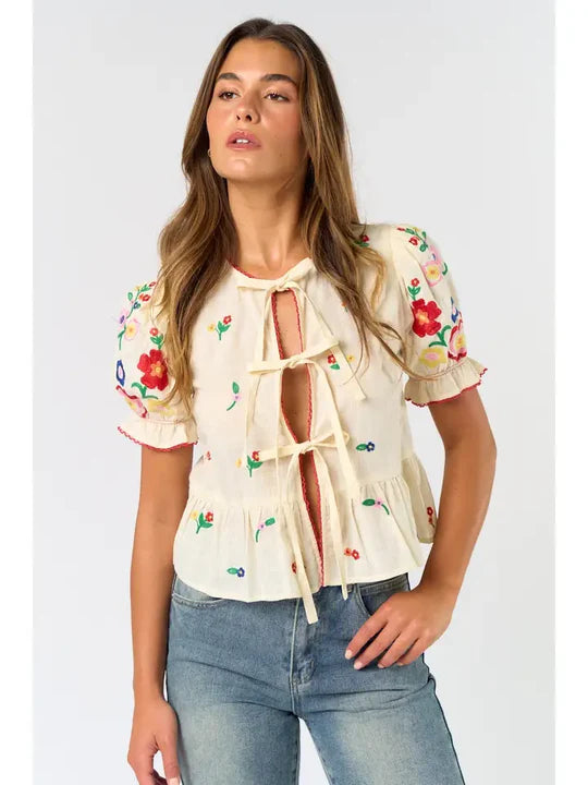 EMBROIDERED FRONT TIE PUFF SLEEVE SCALLOP TRIM TOP - IVORY