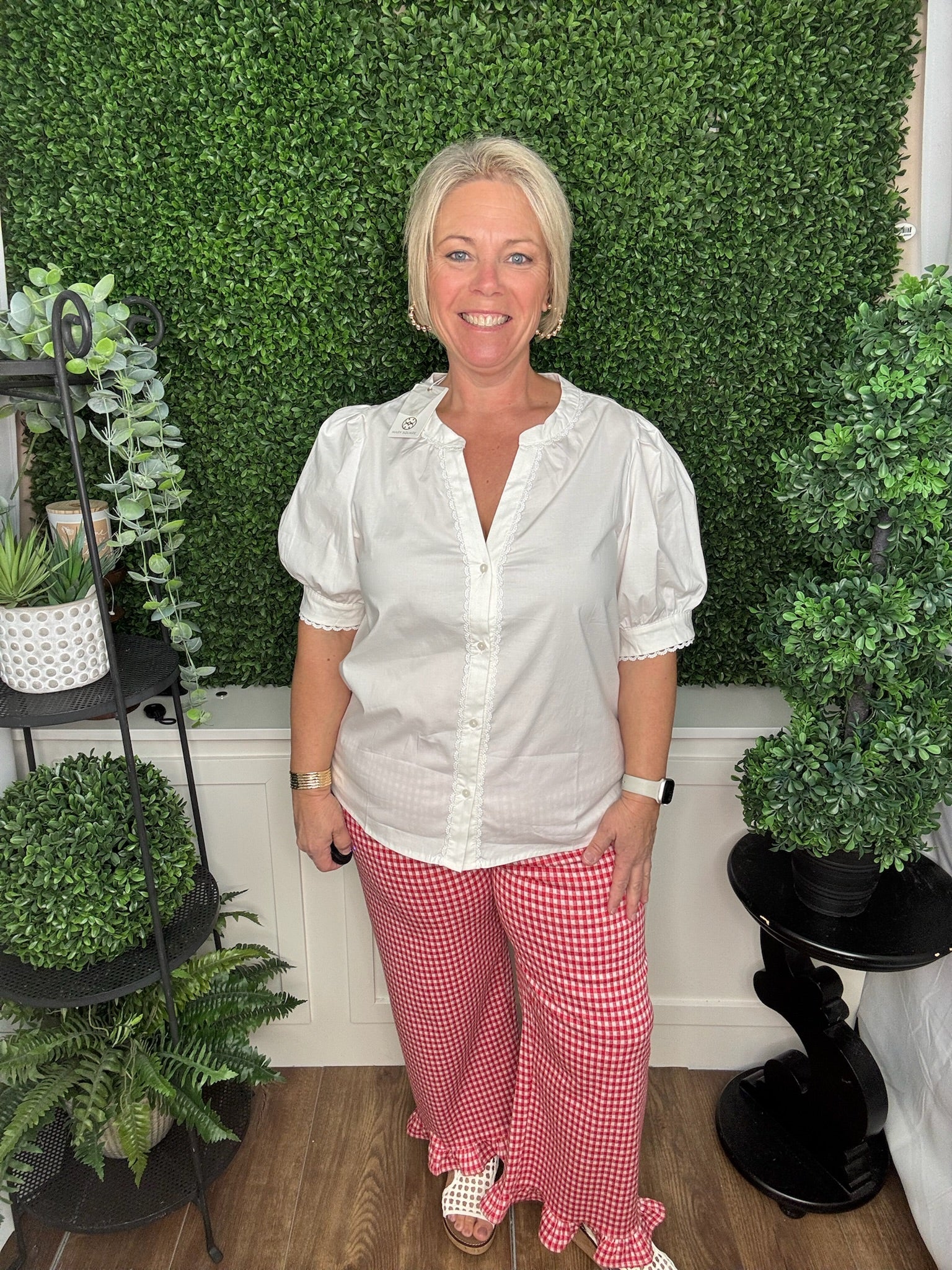 TOP ELAINE WHITE