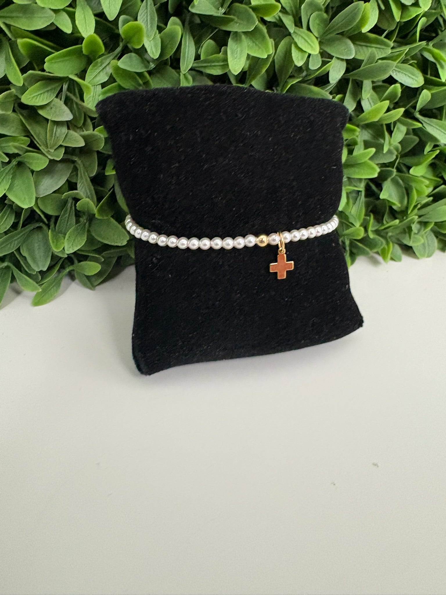 CLASSIC PEARL 3MM BEAD BRACELE - SIGNATURE CROSS