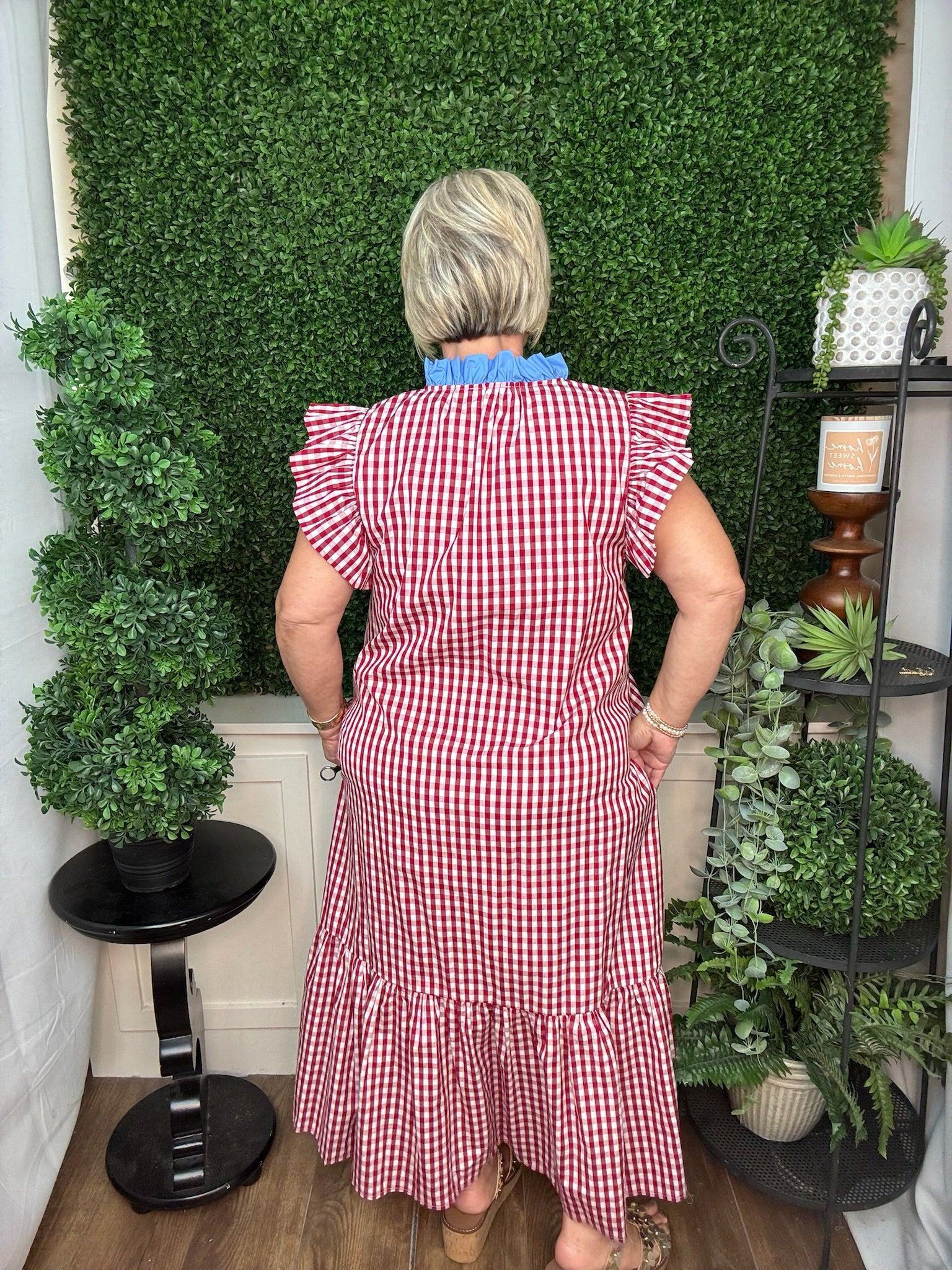 GINGHAM FLUTTER SLEEVE MIDI DRESS - RED