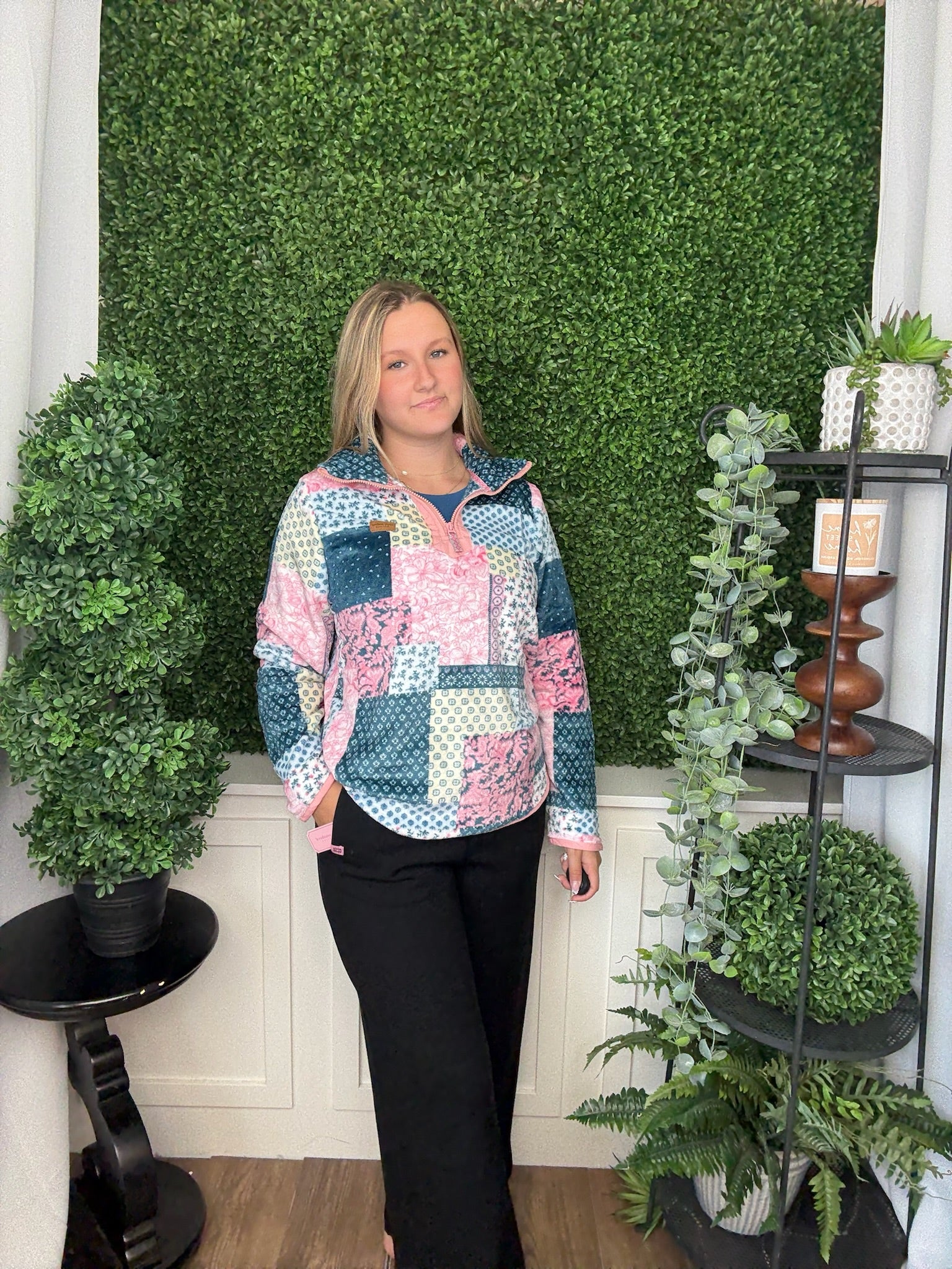 YNECK PULLOVER - QUILT PATTERN