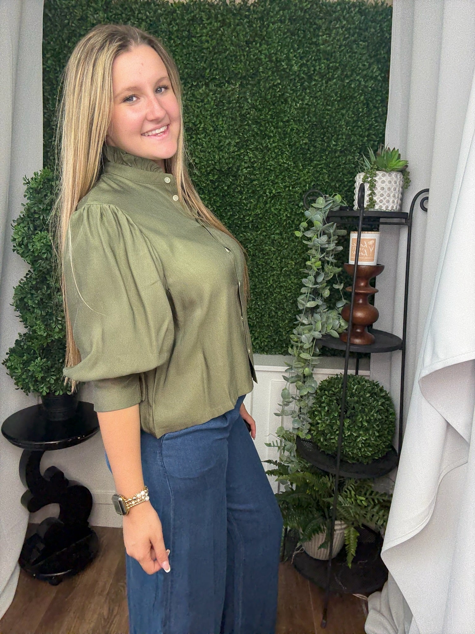 RUFFLE NECK PUFF SLV BLOUSE