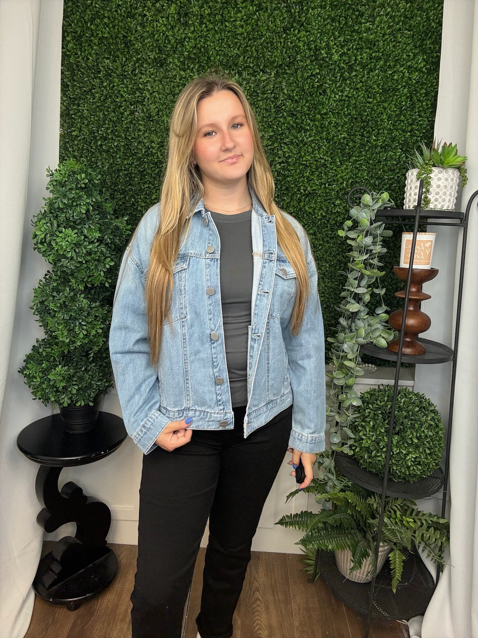 OVERSIZED DENIM JACKET - LIGHT