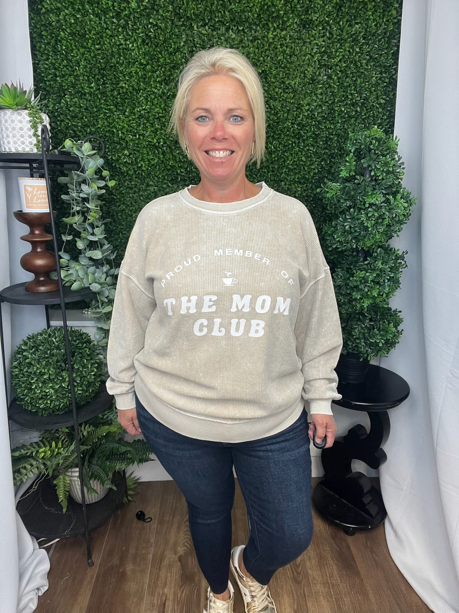 MOM CLUB GRAPHIC WASHED LS TOP - KHAKI