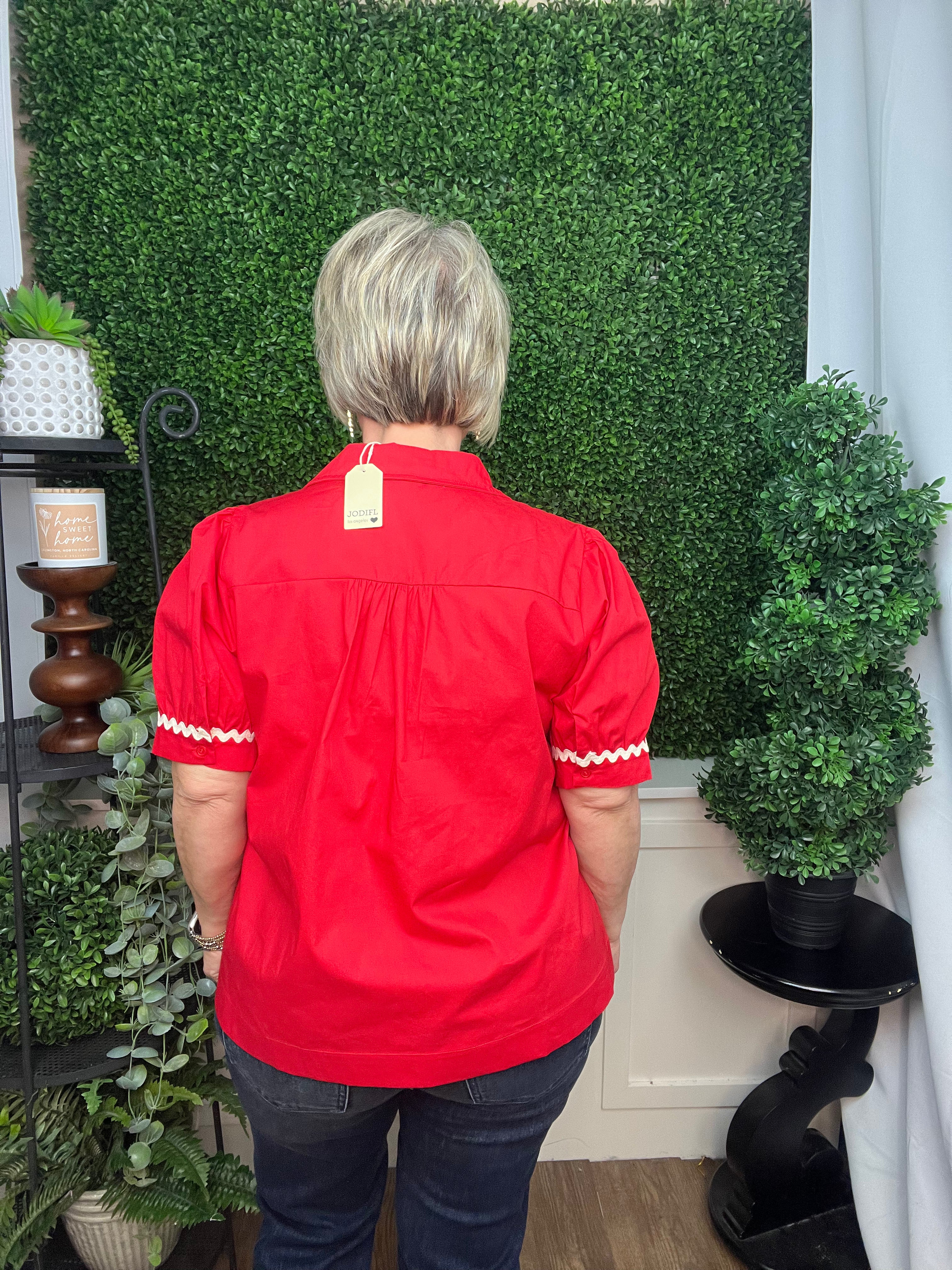 RIC-RAC TRIM ACCENT SOLID TOP - TOMATO RED