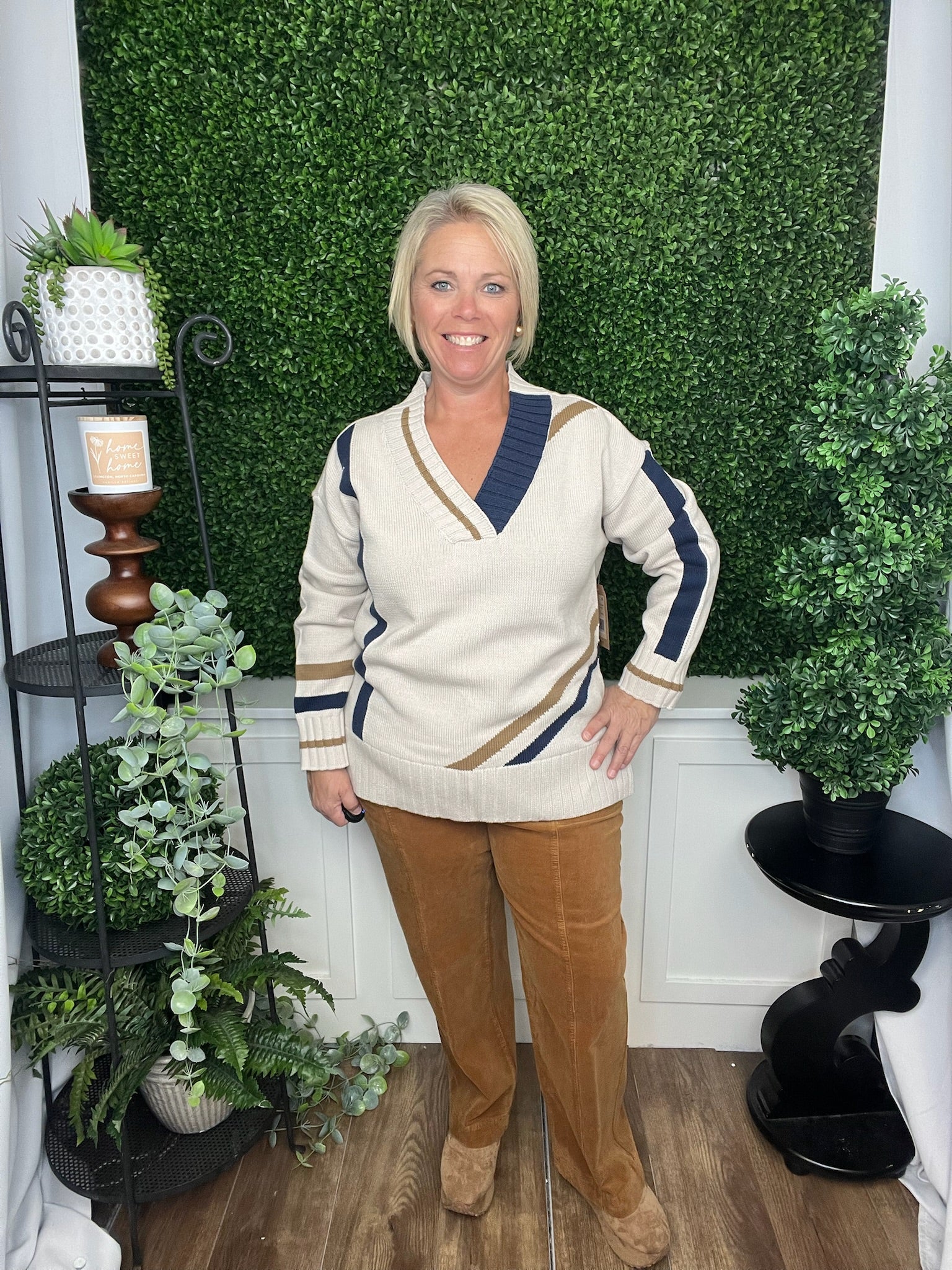 V-NECK VARSITY PULLOVER SWEATER - NATURAL