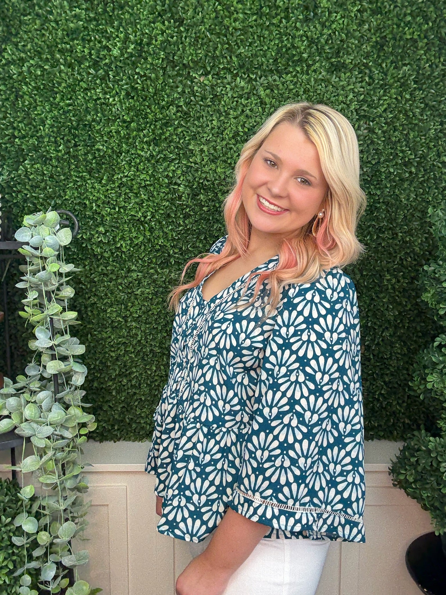 TOP MONROE STAY POLISHED