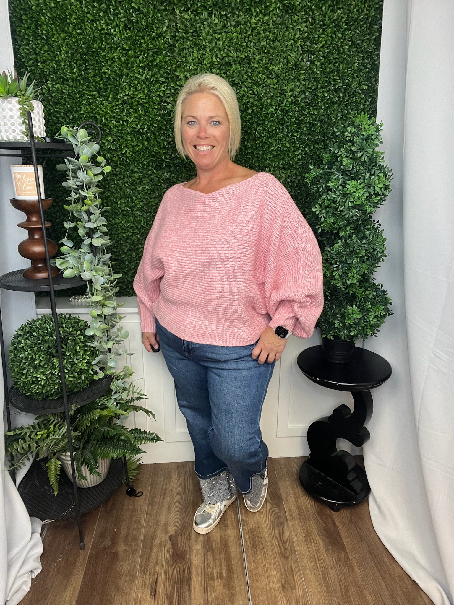 LONG DOLMAN SLEEVE BOAT NECK SWEATER TOP - MISTY PINK