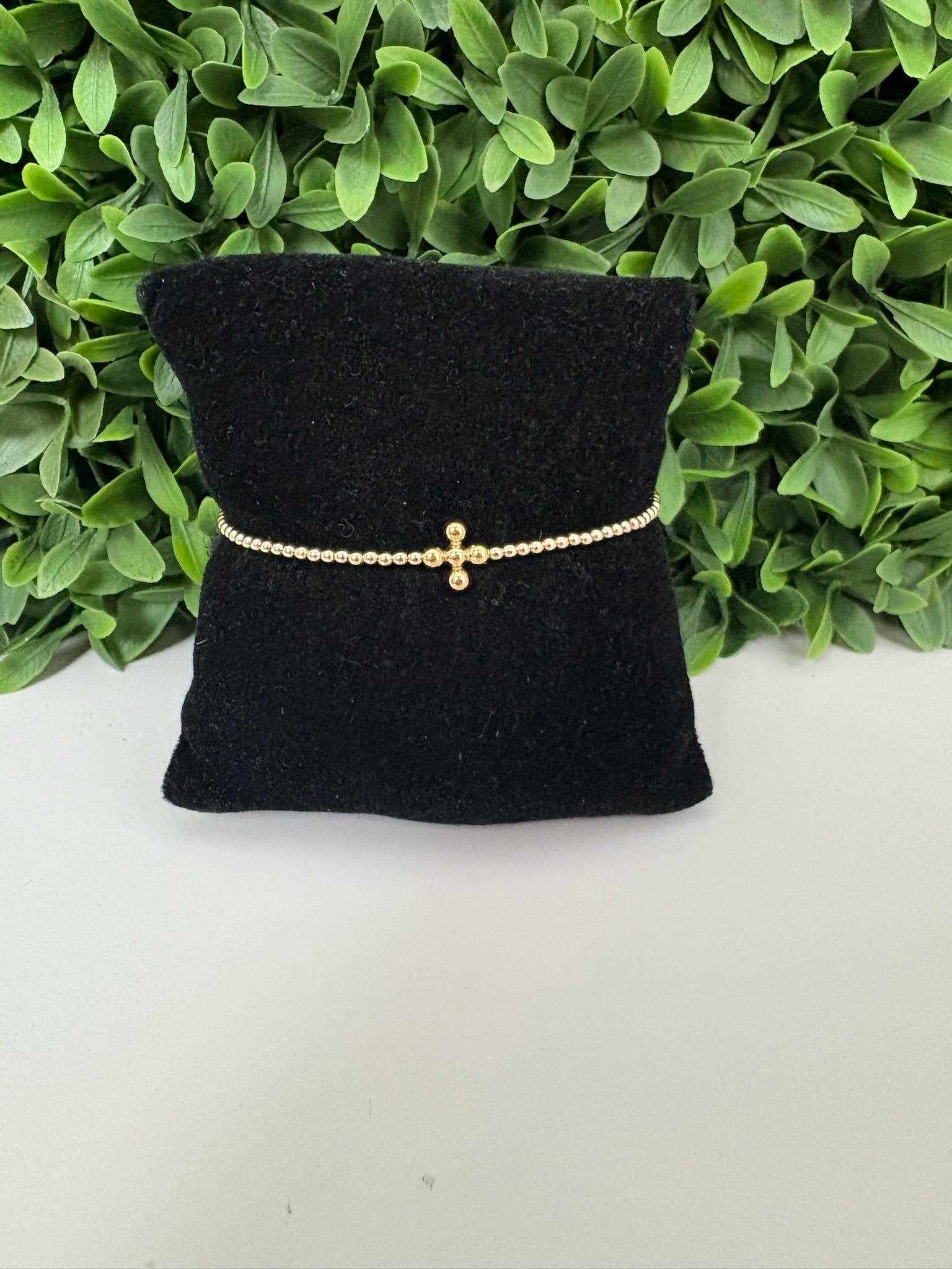 SIGNATURE CROSS GOLD PATTERN 2MM BEAD BRAC-CLASSIC 3MM GOLD