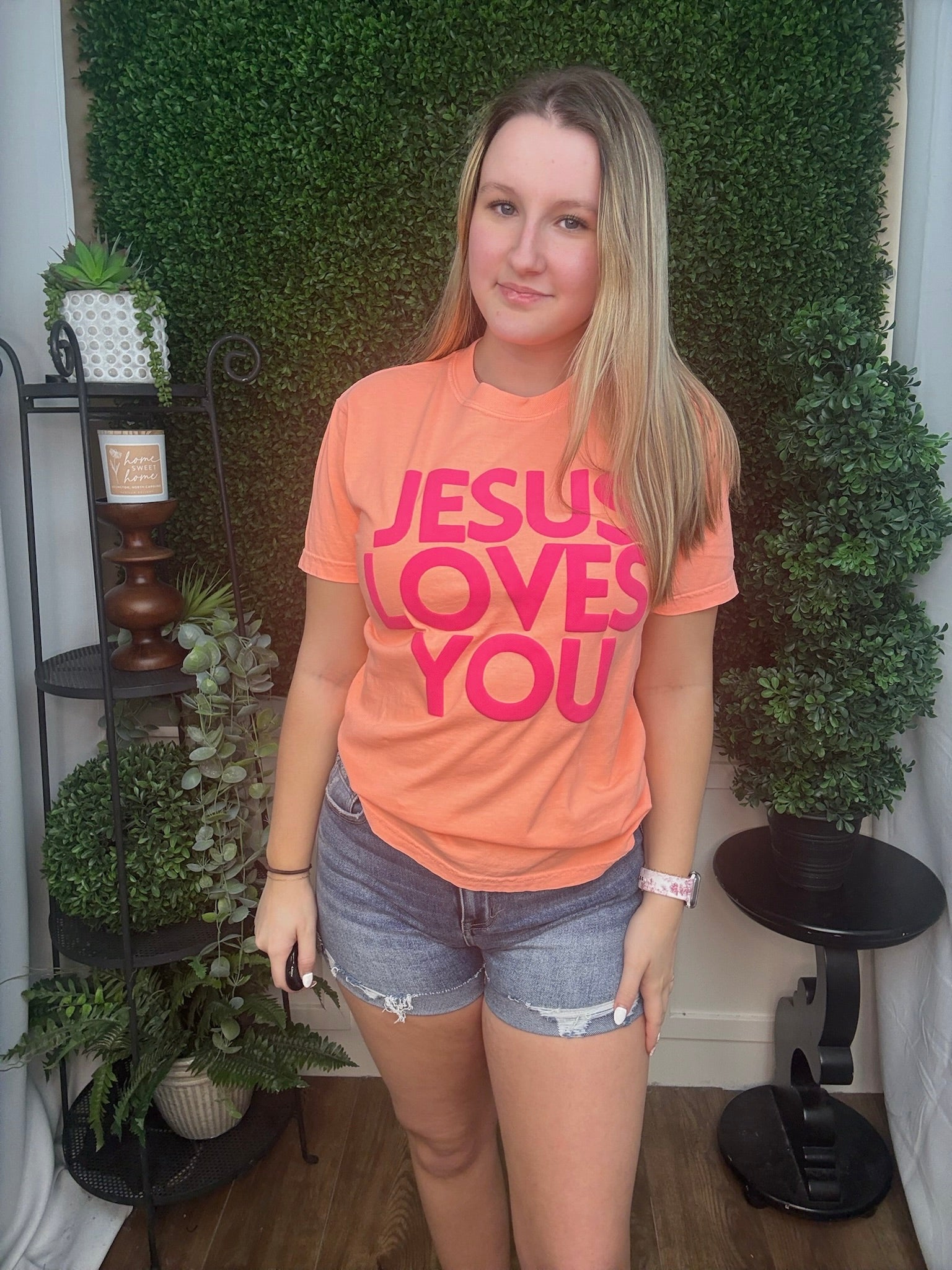 PUFF - JESUS LOVES YOU SS - NEON CANTA