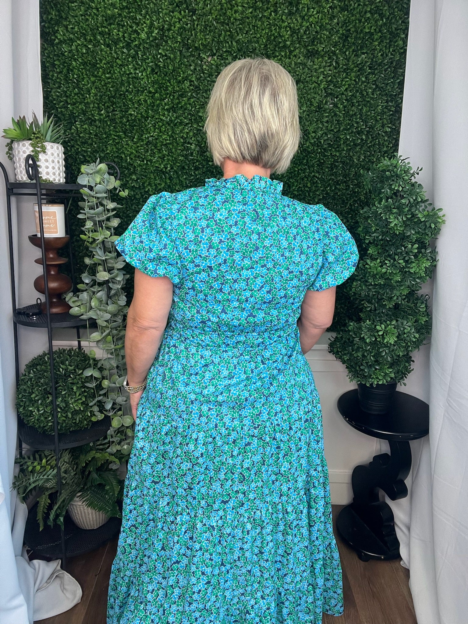 FLORAL PRINT VNECK TIERED MIDI DRESS - NAVY COMBO