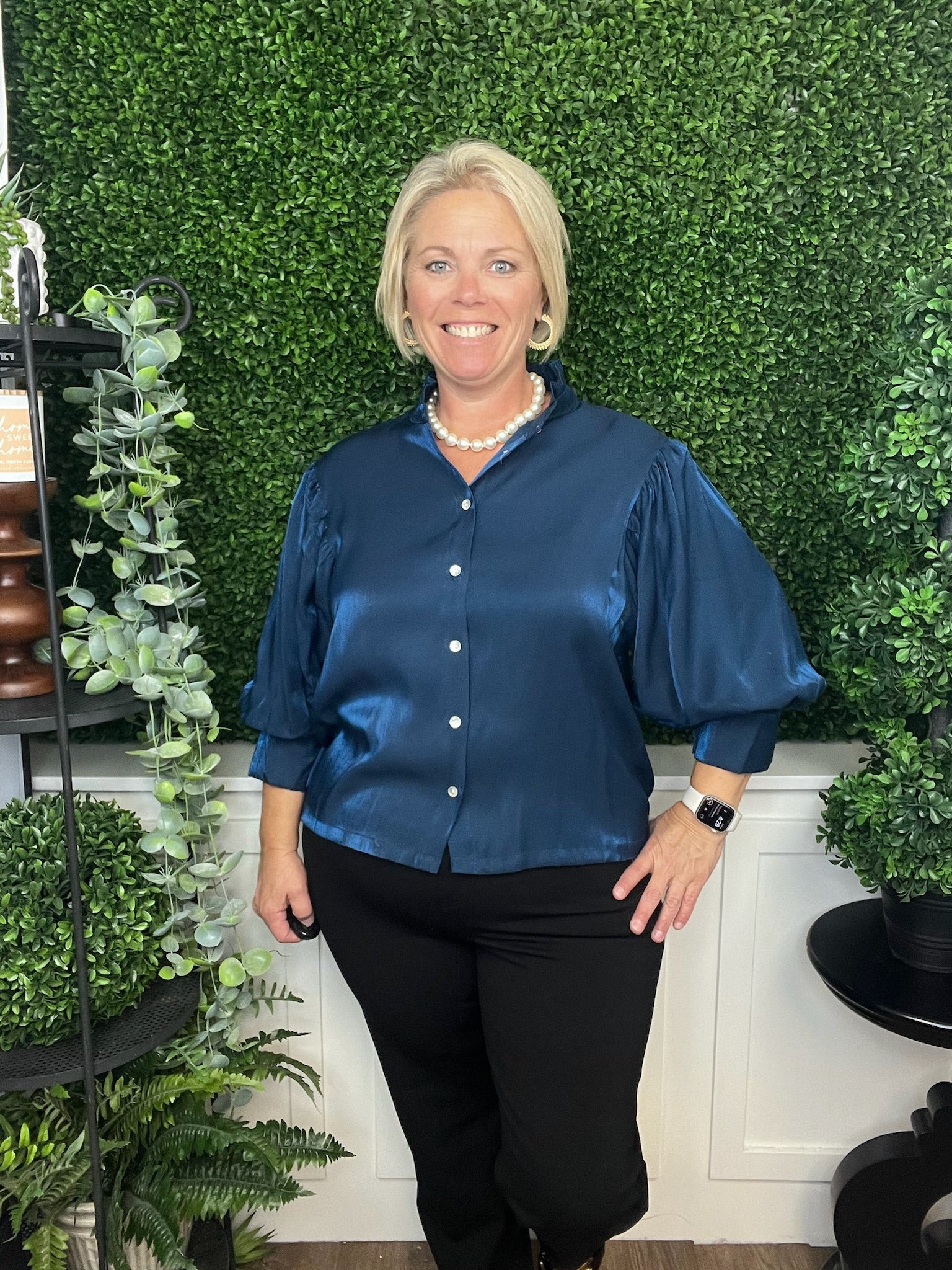 RUFFLE NECK PUFF SLV BLOUSE