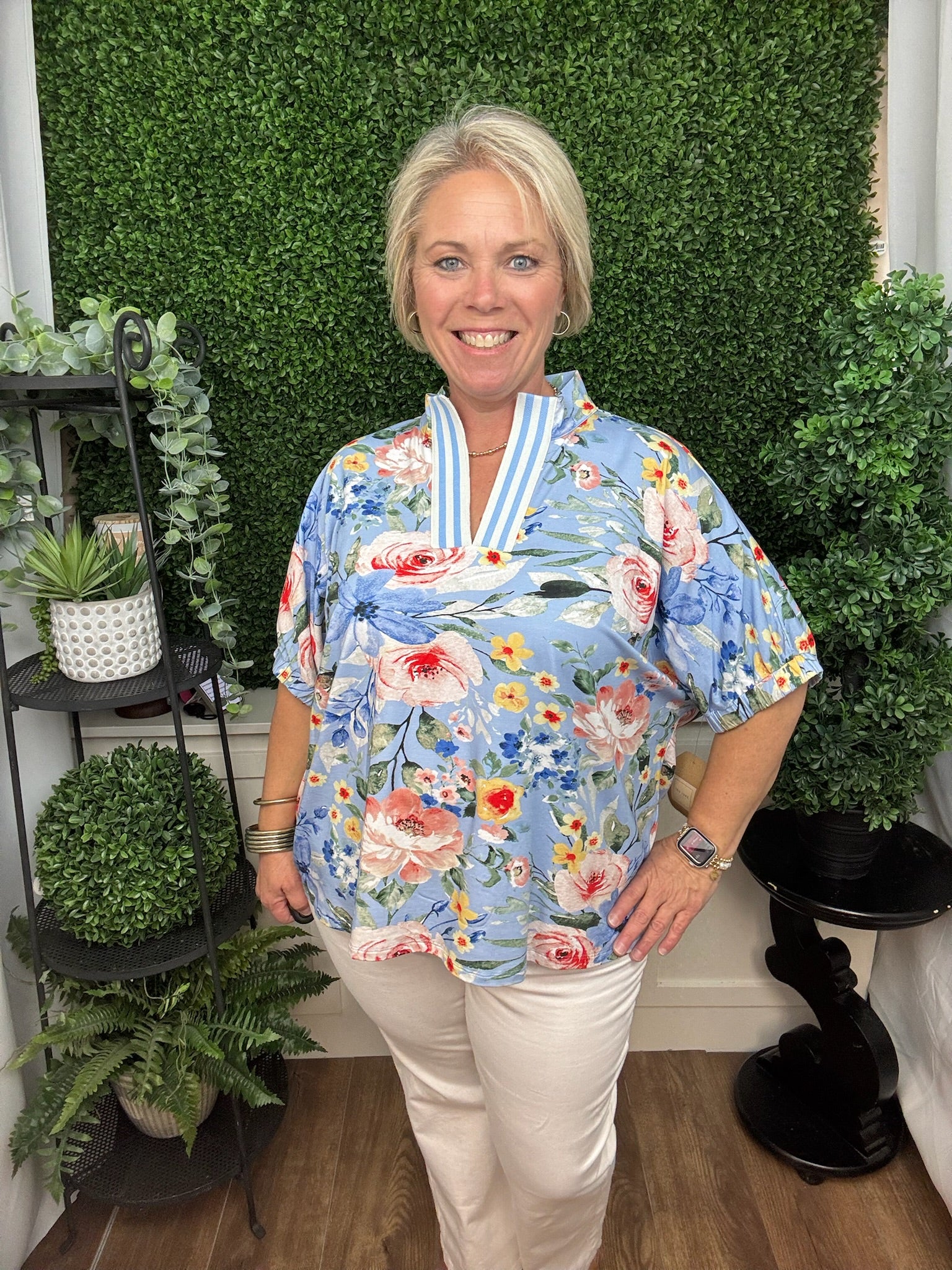 SPLIT NECK PRINT KNIT TOP WITH STRIPE RIBBON TRIM - MULTI