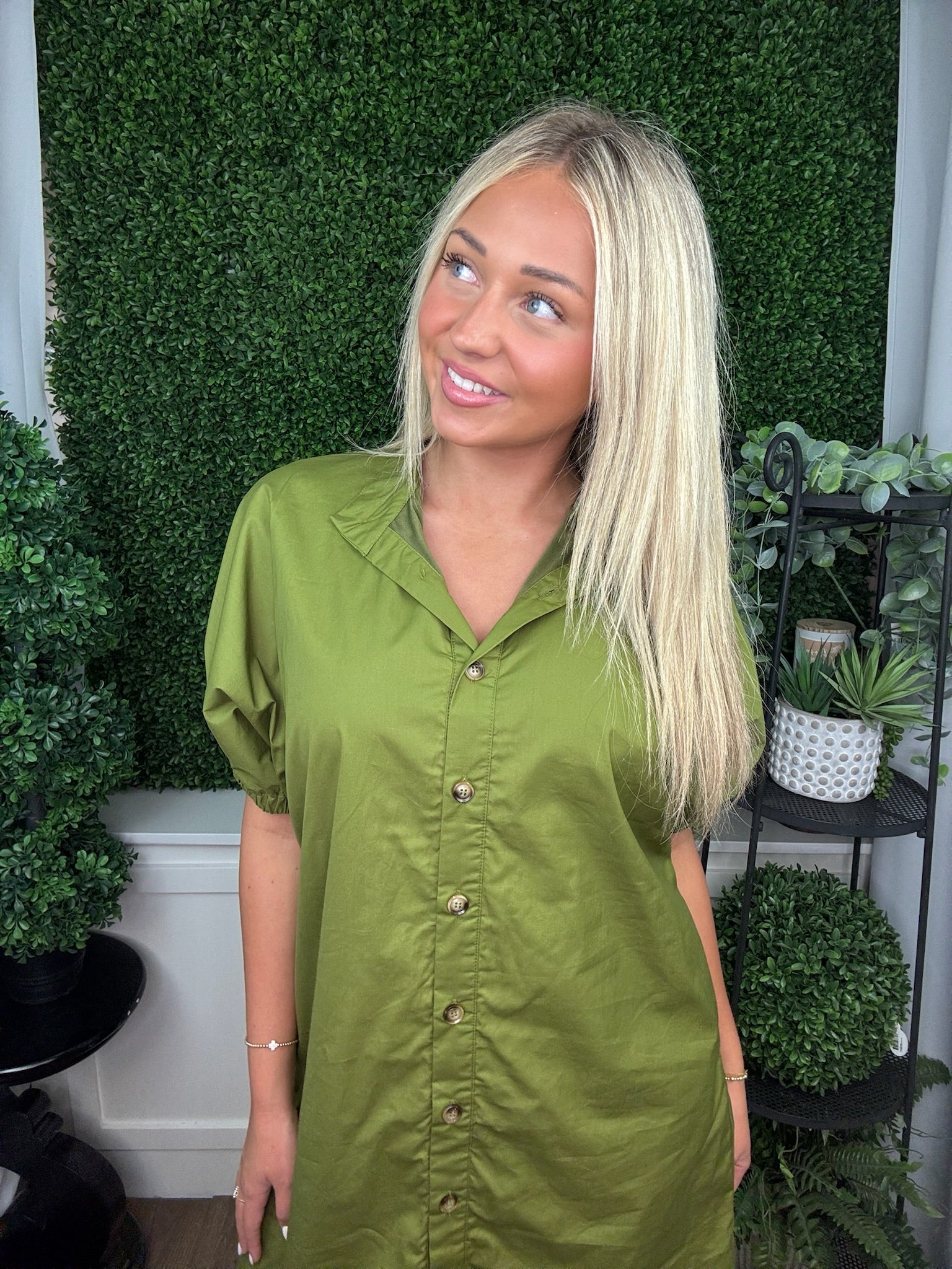 BUTTON FRONT PUFF SLEEVE DRESS - MARTINI OLIVE