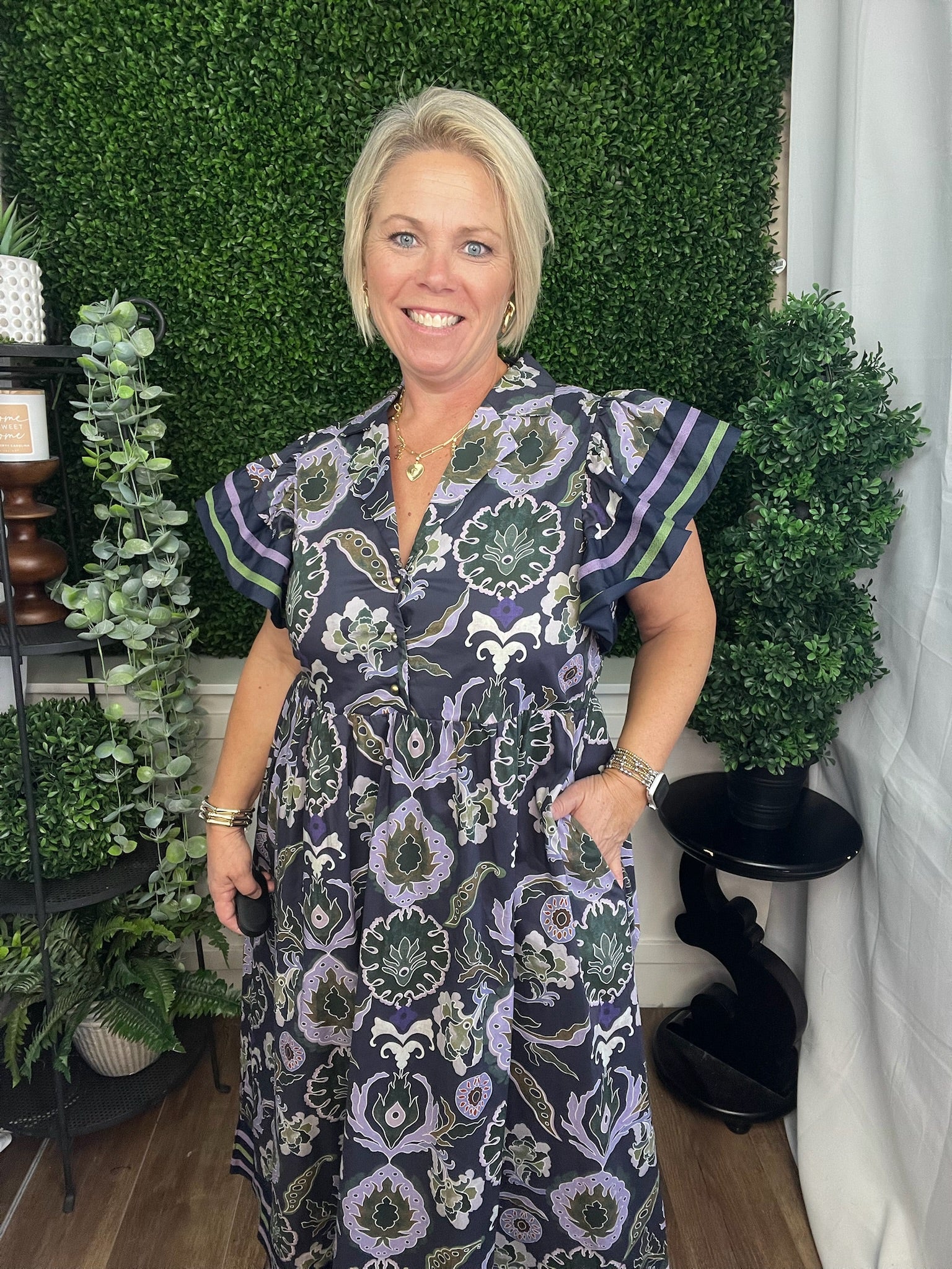 MULTI PRINT MIDI DRESS W/FLUTTER SLEEVES - NAVY