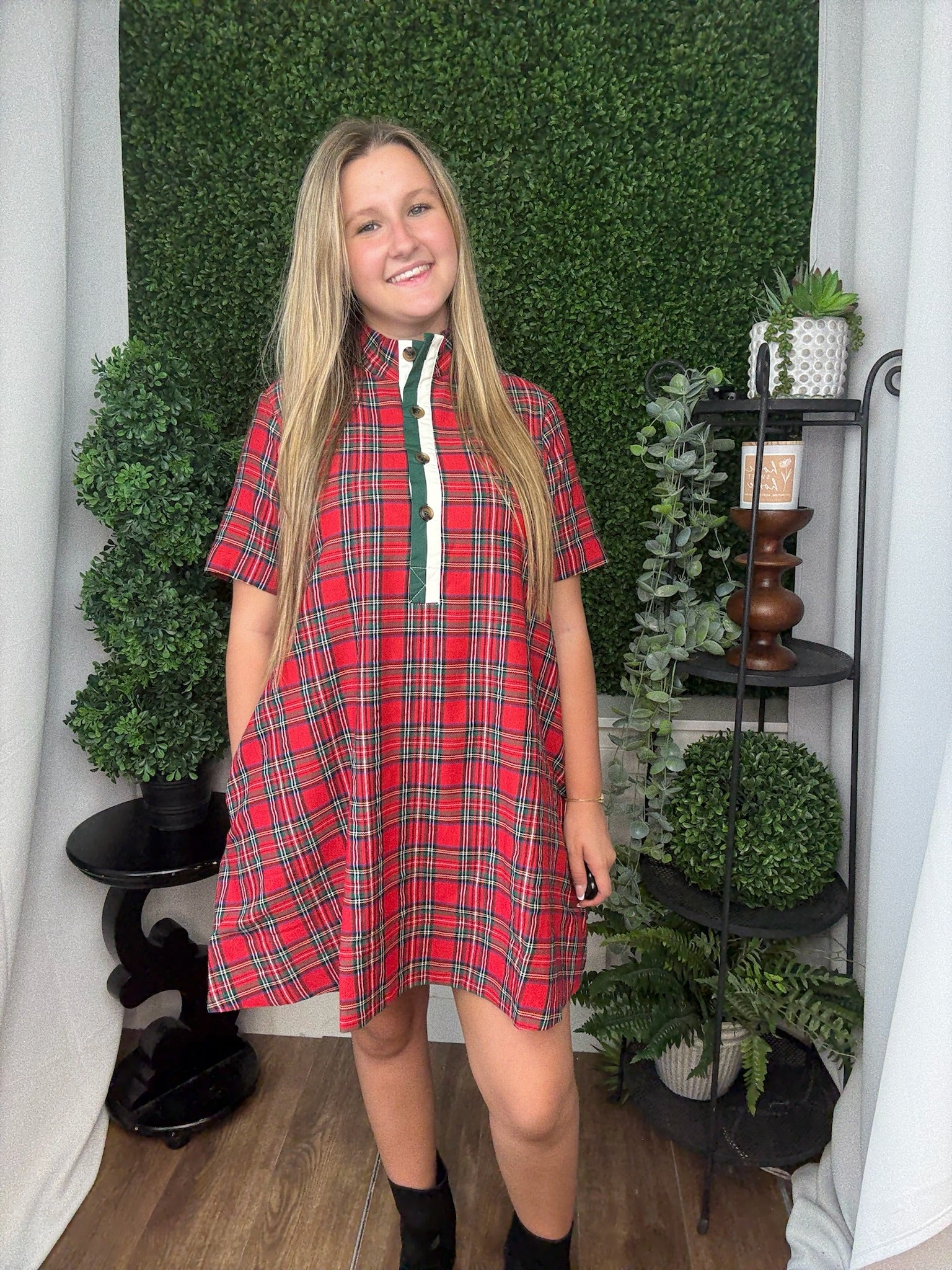 PLAID SHORT SLEEVE MINI DRESS