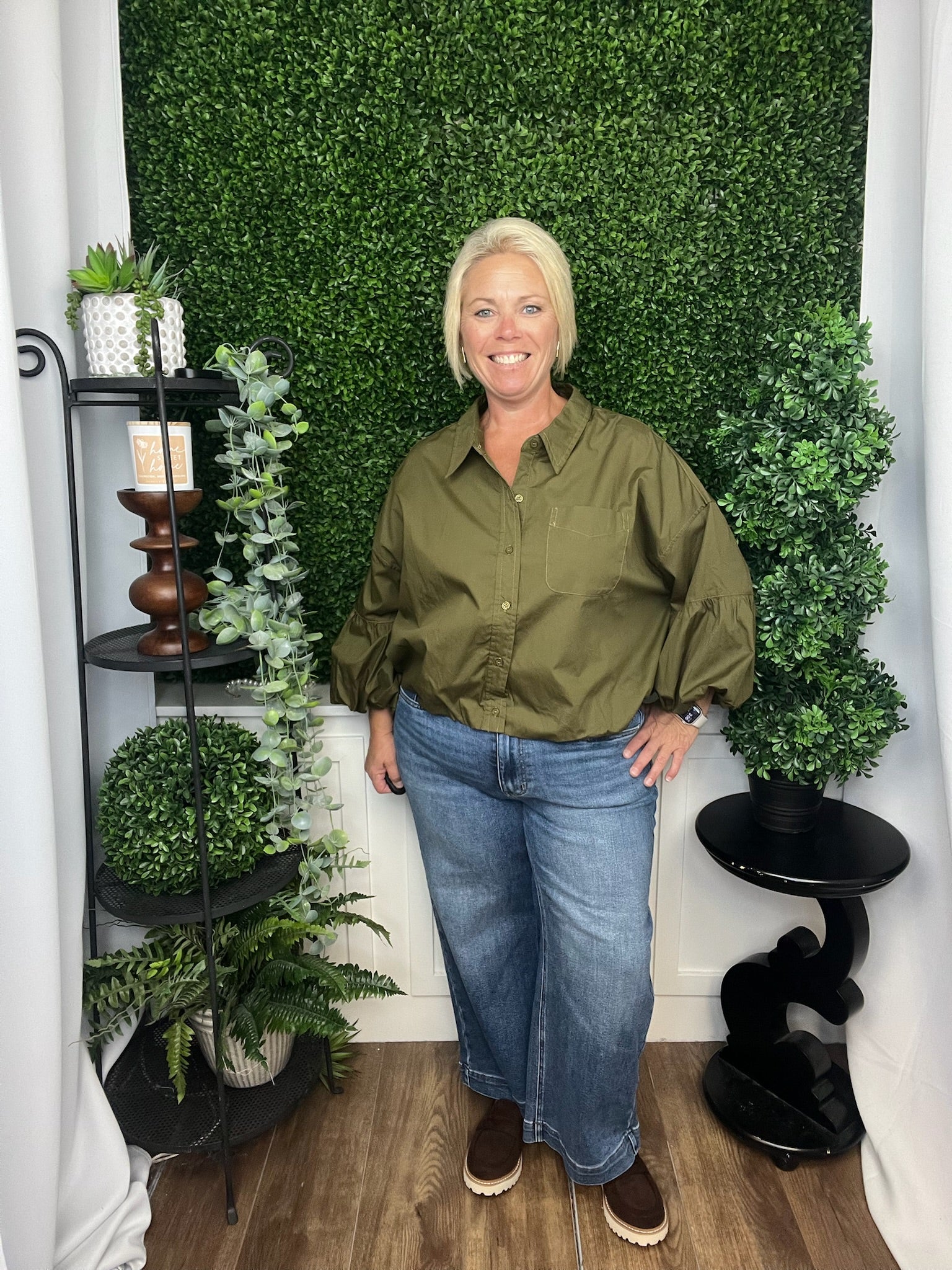 BUTTON DOWN BUBBLE SLV TOP - ASH OLIVE