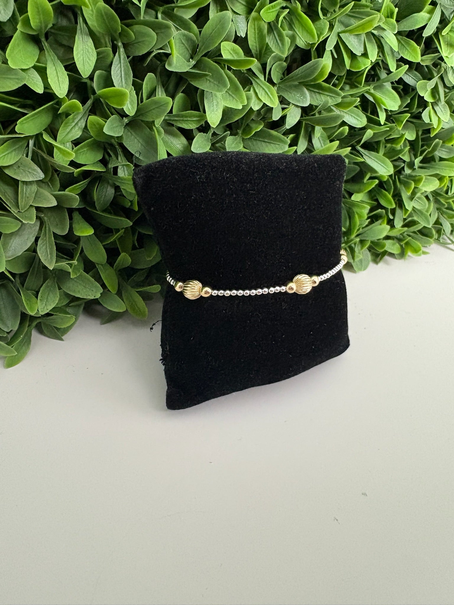 PURPOSE DIGNITY GOLD 6MM BEAD BRACELET - MIXED METAL