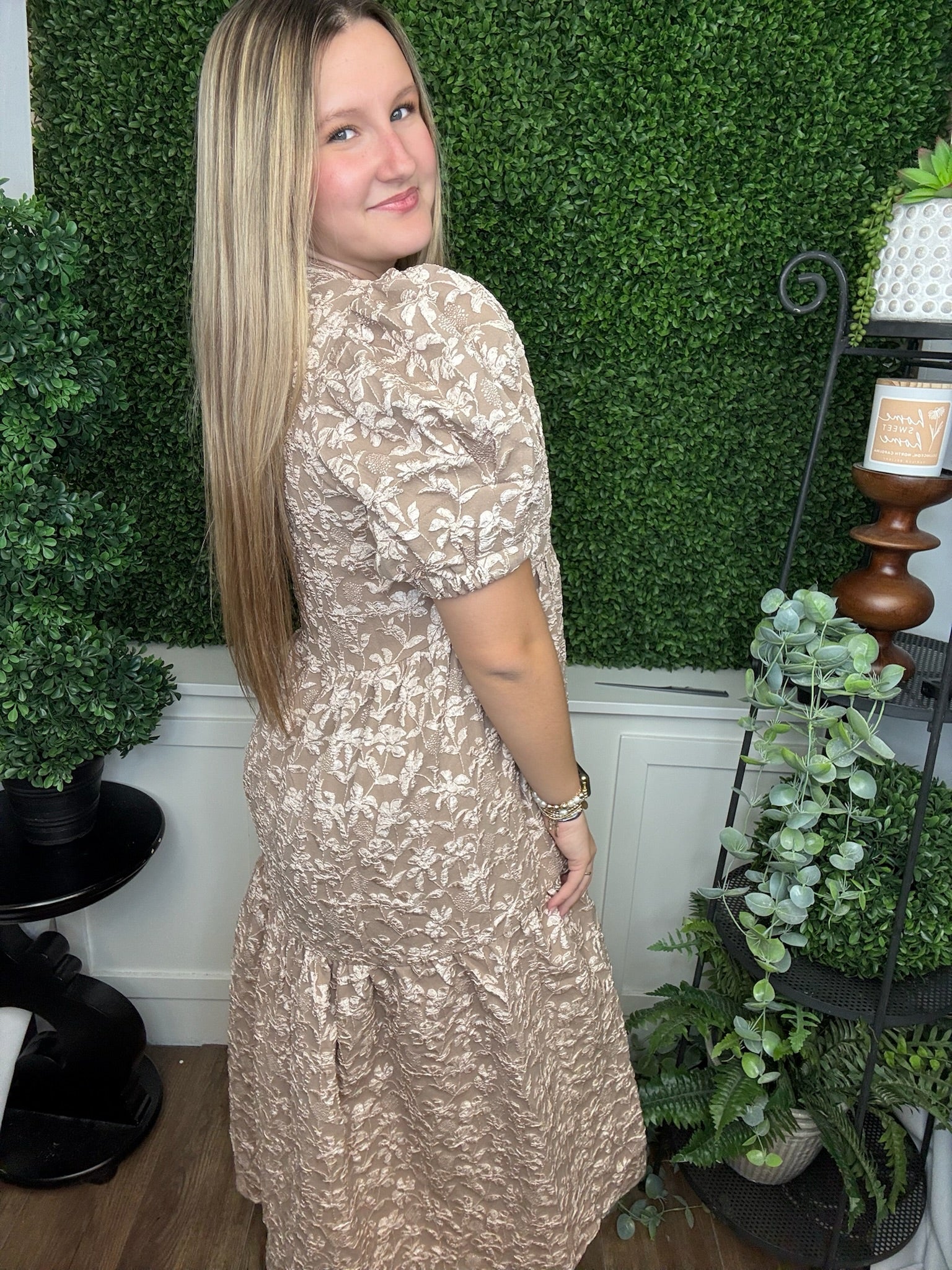 PUFF SLV MIDI DRESS - CHAMPAGNE