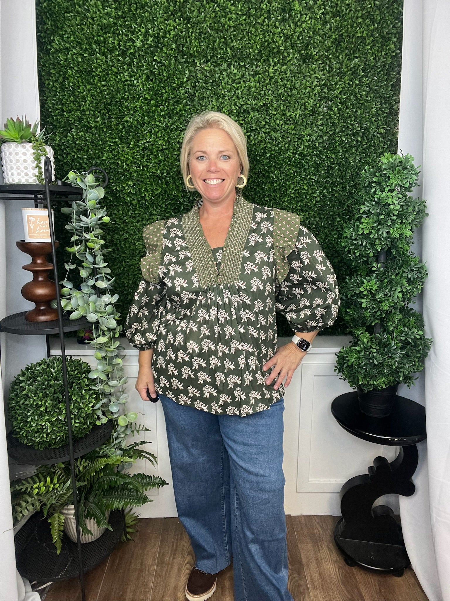 3/4 SLEEVE SMOCKED NECK WOVEN PRINT TOP - OLIVE