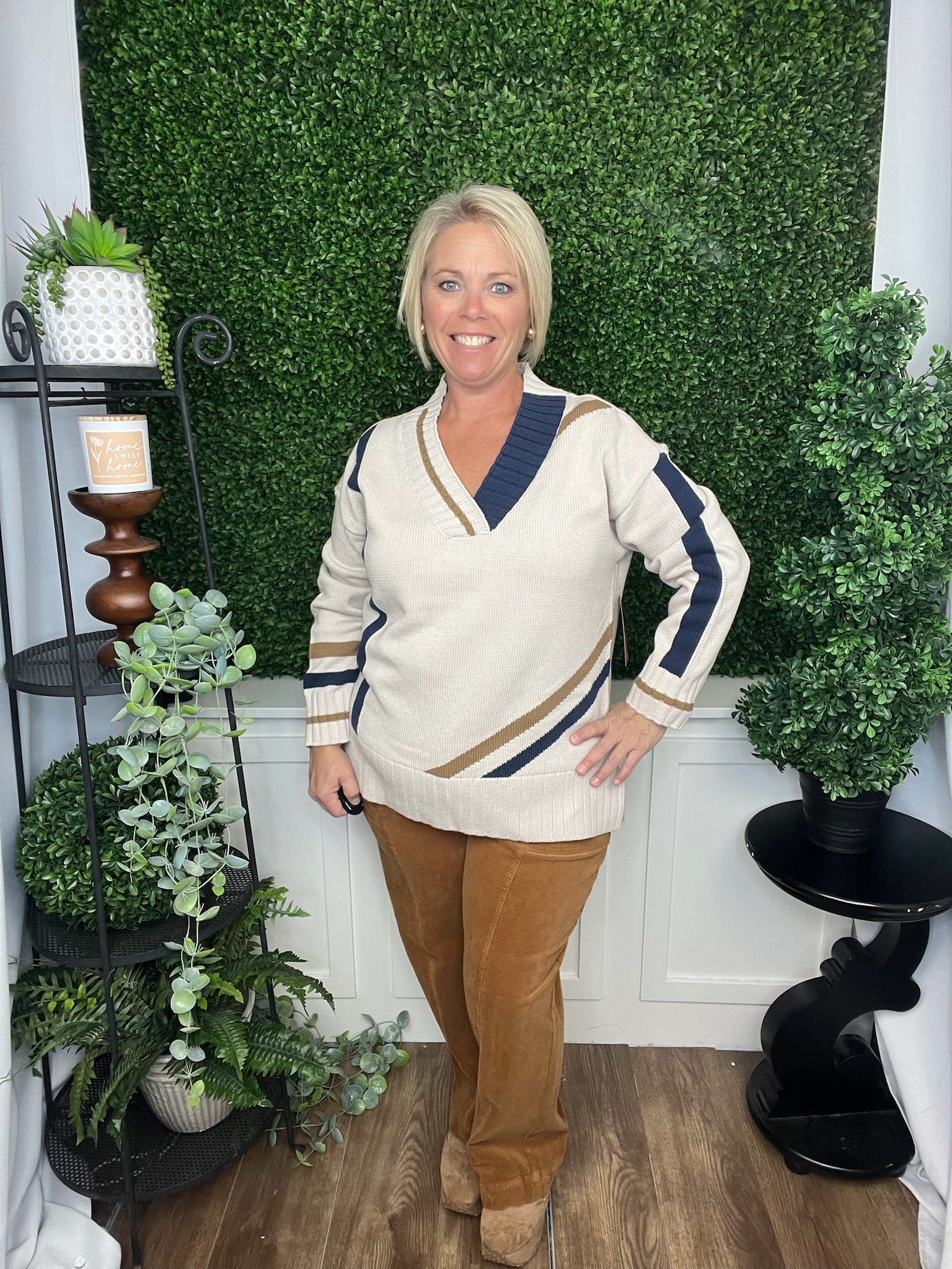 V-NECK VARSITY PULLOVER SWEATER - NATURAL