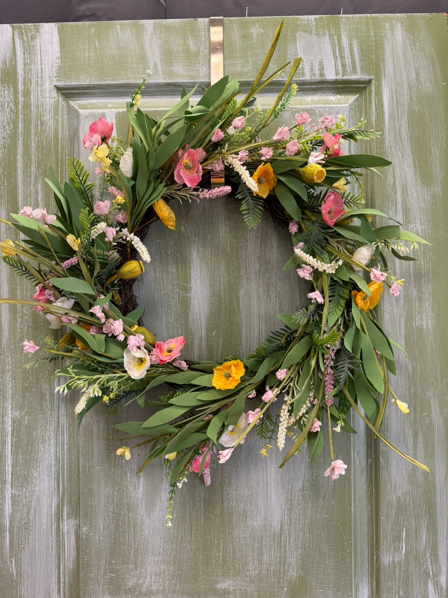 26" POPPY FLOWER WREATH