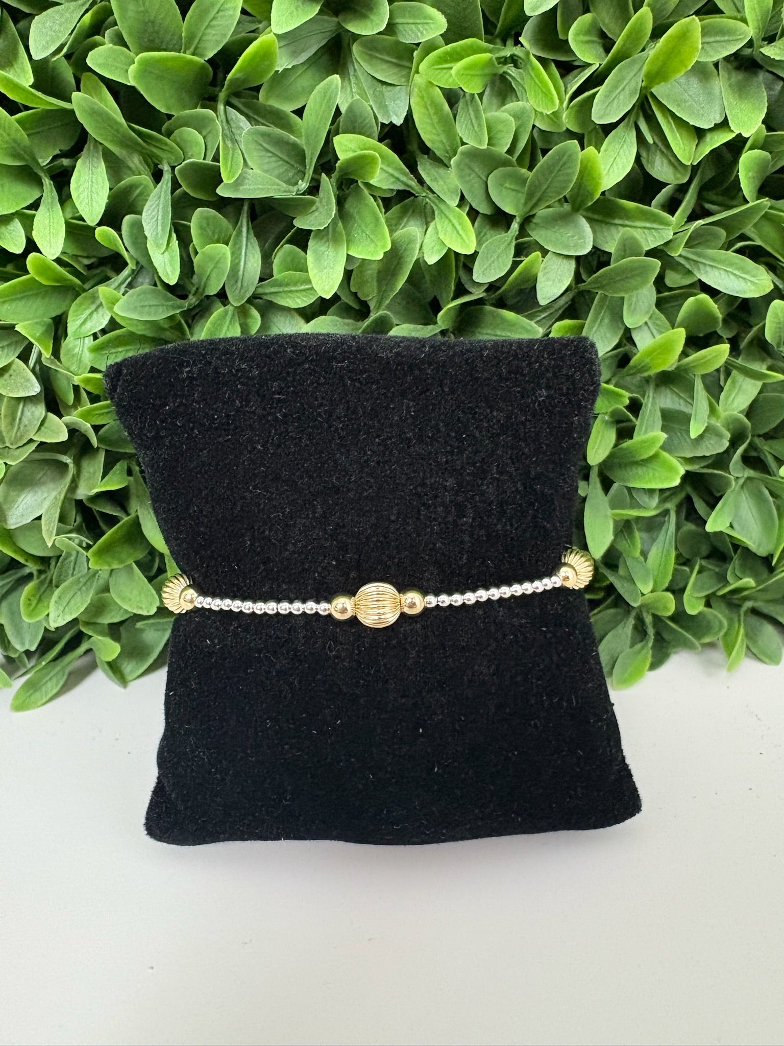 PURPOSE DIGNITY GOLD 6MM BEAD BRACELET - MIXED METAL