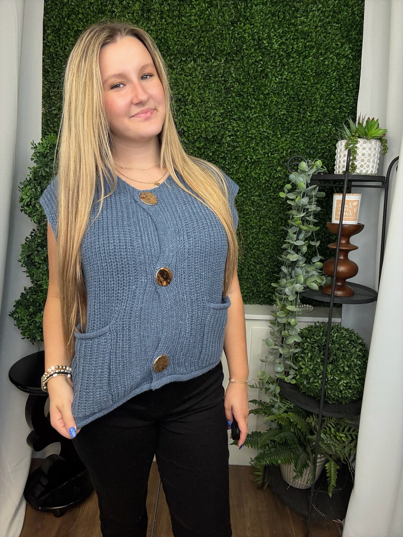 BIG METAL BUTTON FRONT SWEATER VEST - MIDNIGHT BLUE