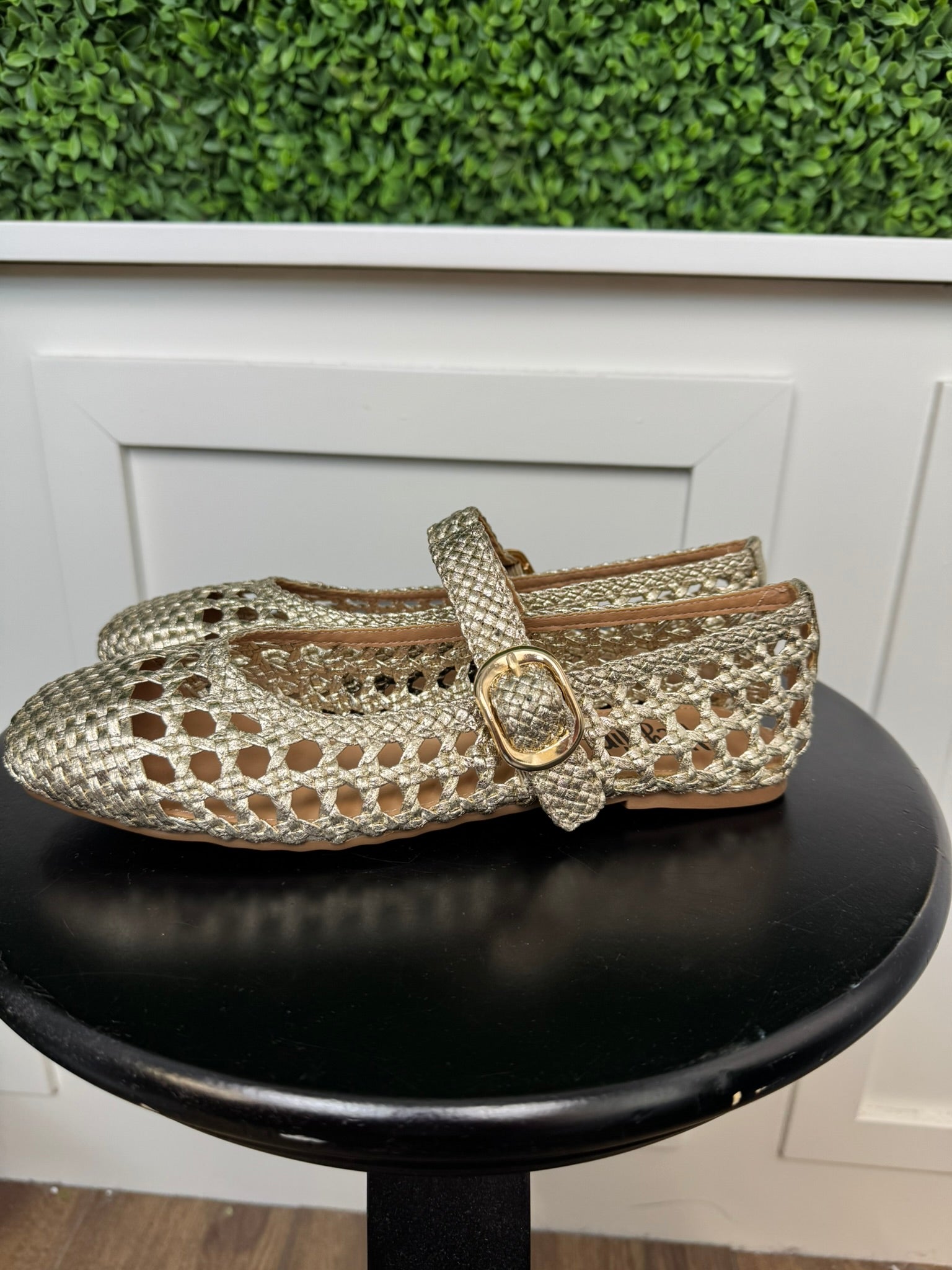 MIXED FEELINGS - GOLD