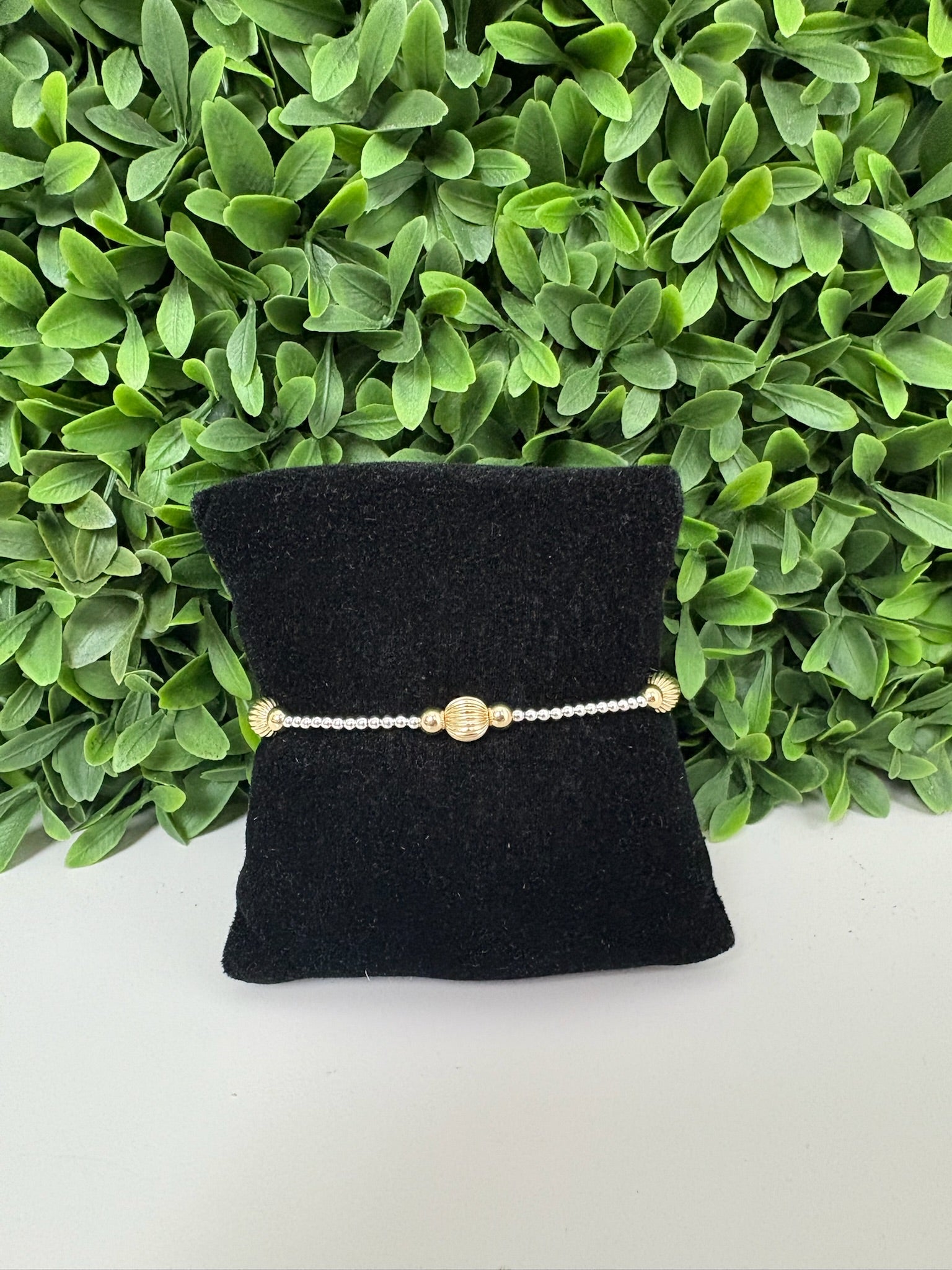 PURPOSE DIGNITY GOLD 6MM BEAD BRACELET - MIXED METAL