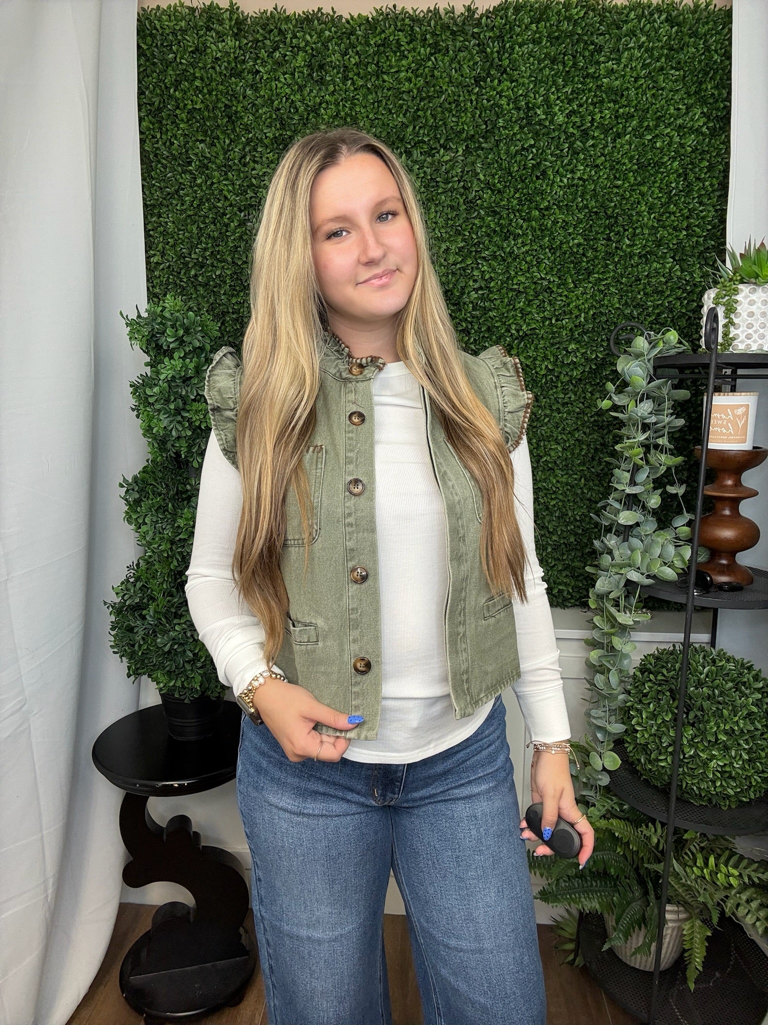 WASHED DENIM STITCH RUFFLED HIDDEN BUTTON VEST TOP - LT OLIVE/BROWN