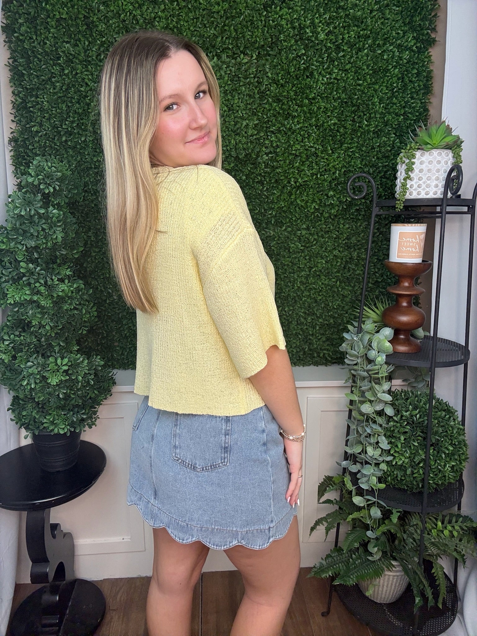 Scallop Edge Button-Front Denim Skirt