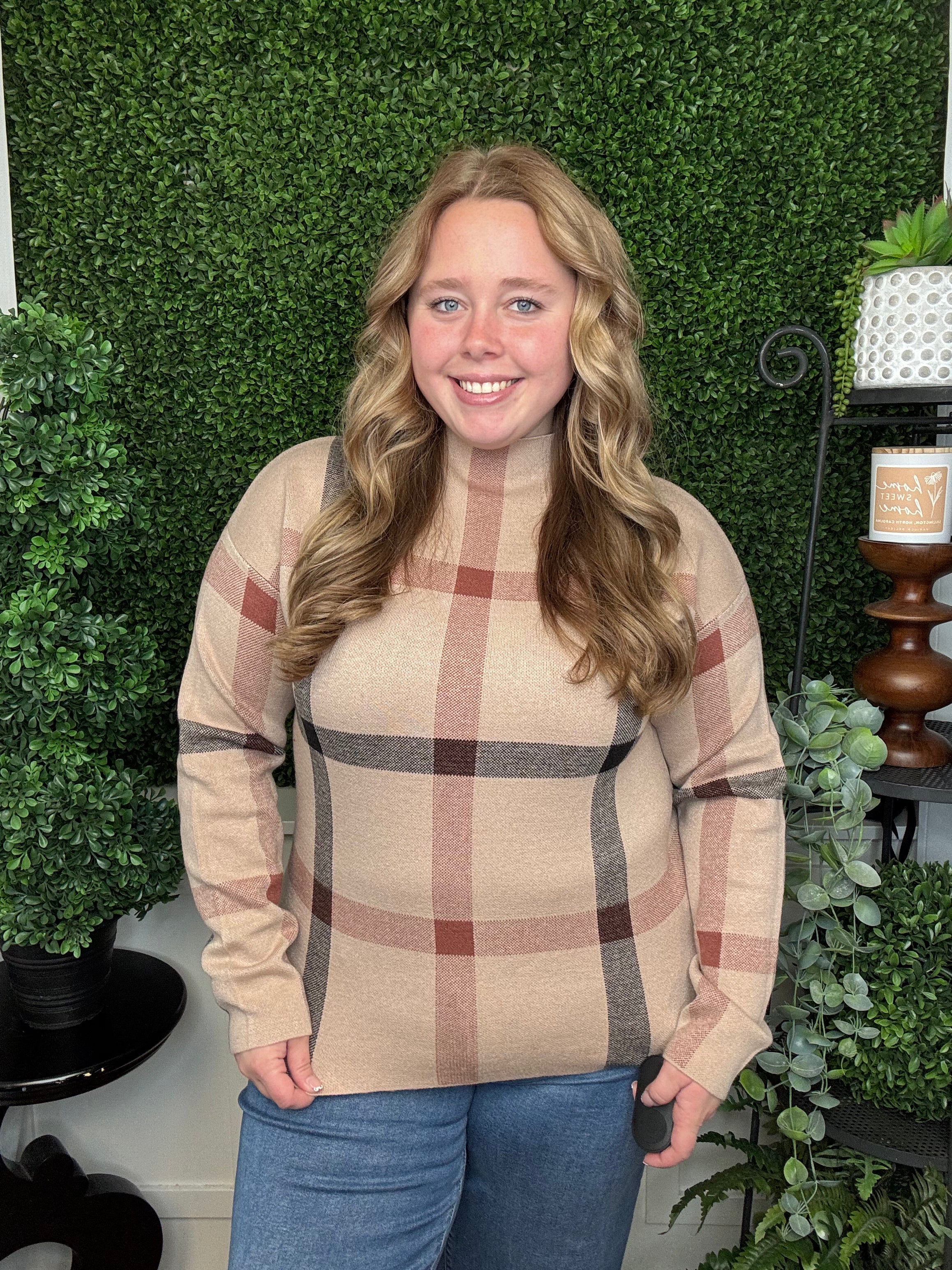 CHECKER JACQUARDED MOCK NECK LS SWEATER - TAUPE