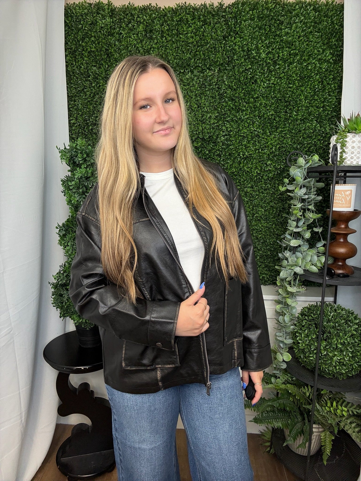 WASHED FAUX LEATHER COLLARED ZIP-UP JACKET