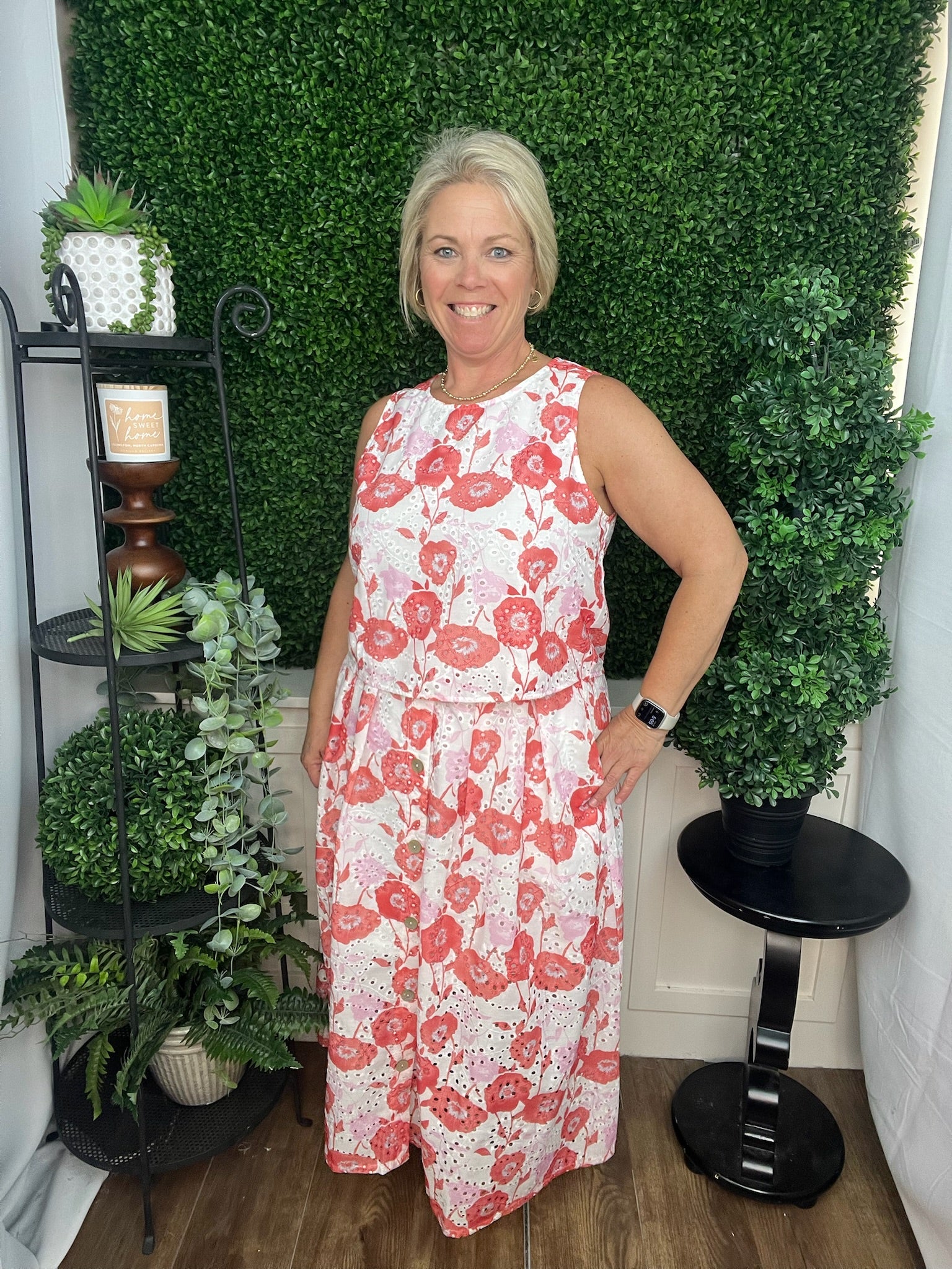 CORAL FLOWER SLEEVELESS TOP