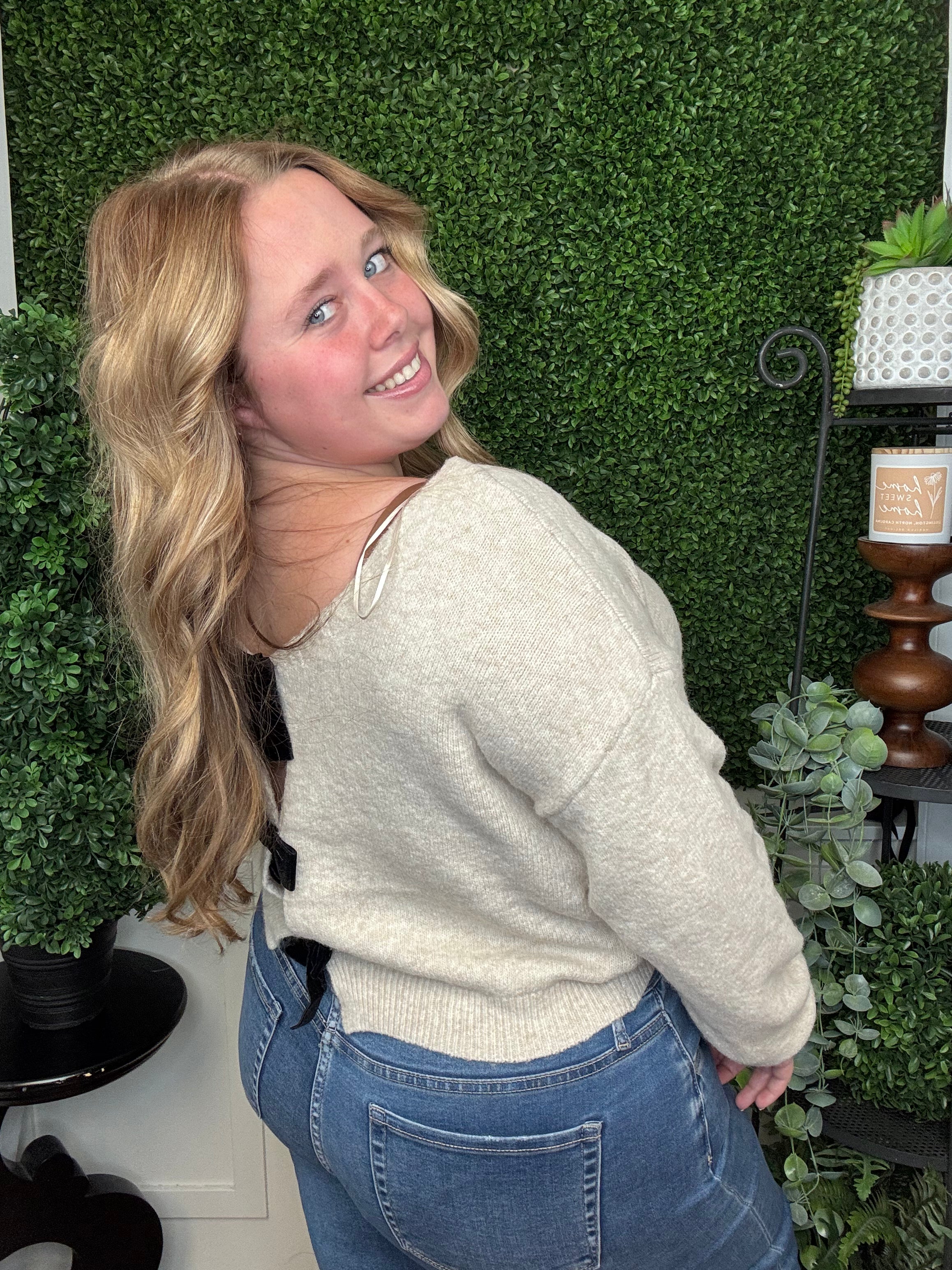 STRIPE SIDE TIE SHORT SLEEVE KNIT SWEATER - OATMEAL