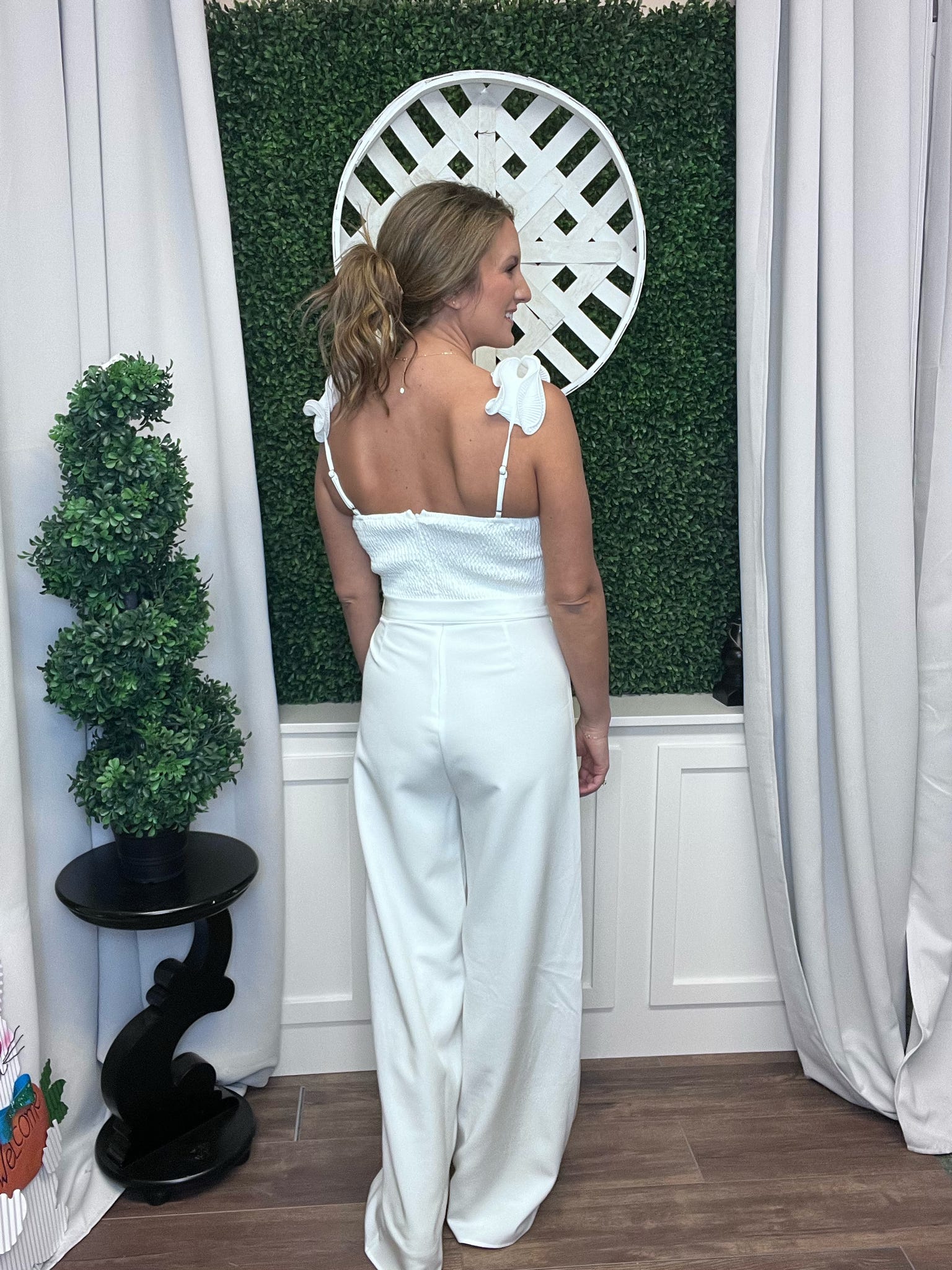 TWO-WAY SHOULDER RUFFLE JUMPSUIT - WHITE