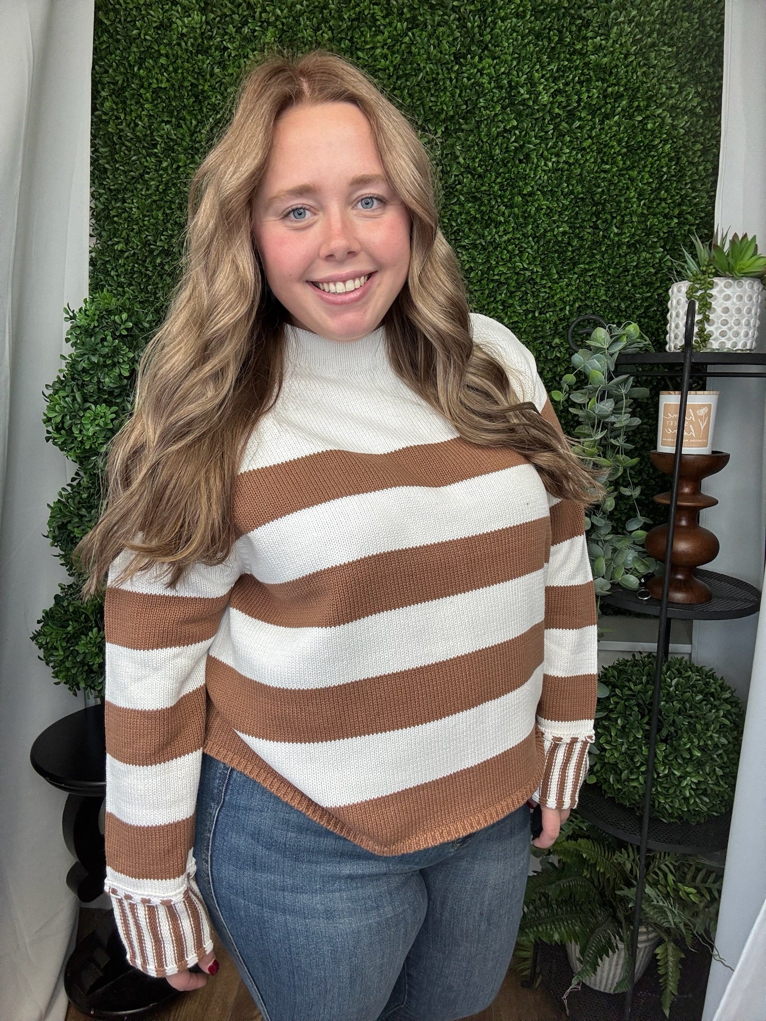 STRIPED SWEATER