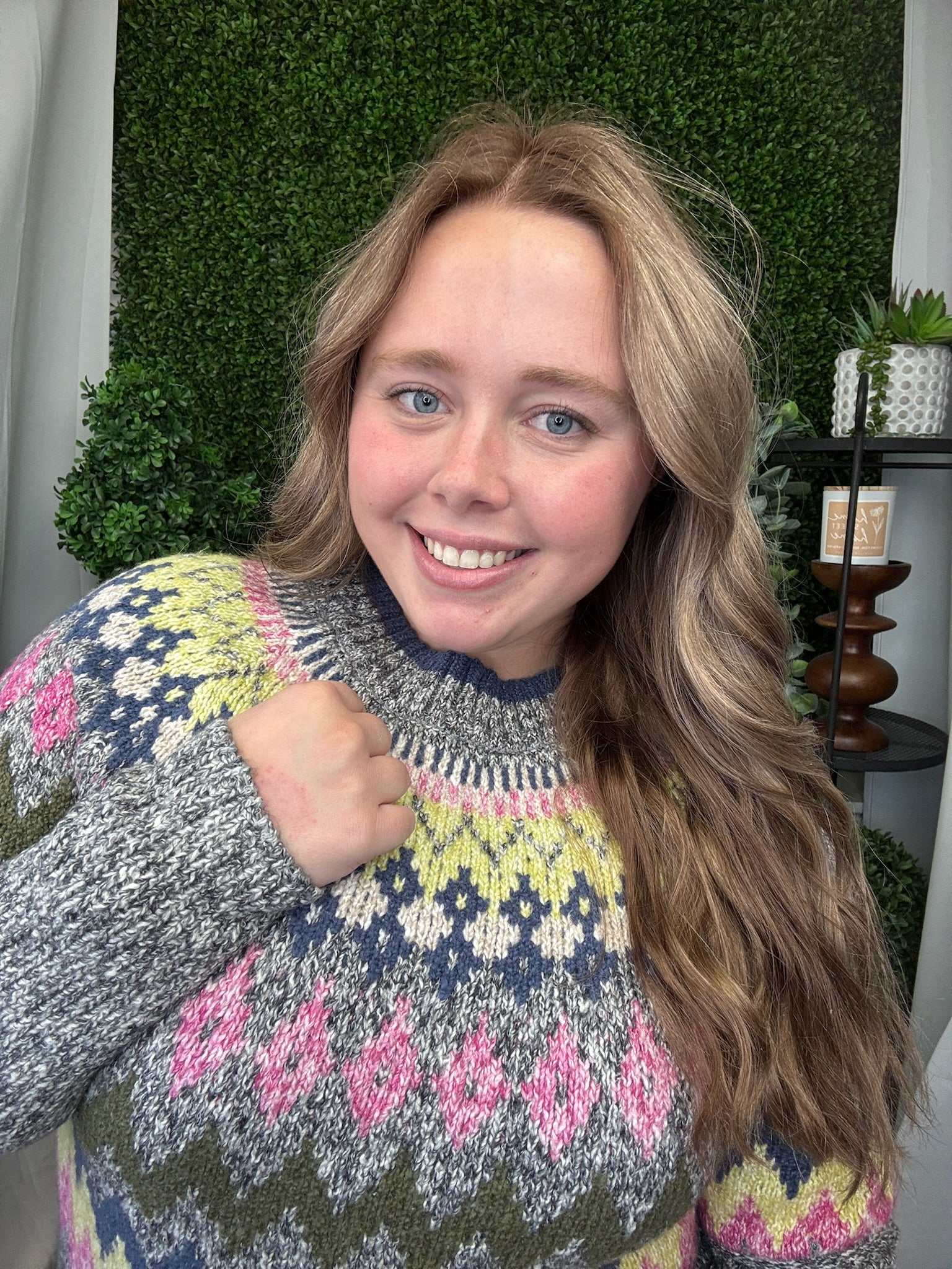 LS INTARSIA SWEATER - PINK FLAMBE