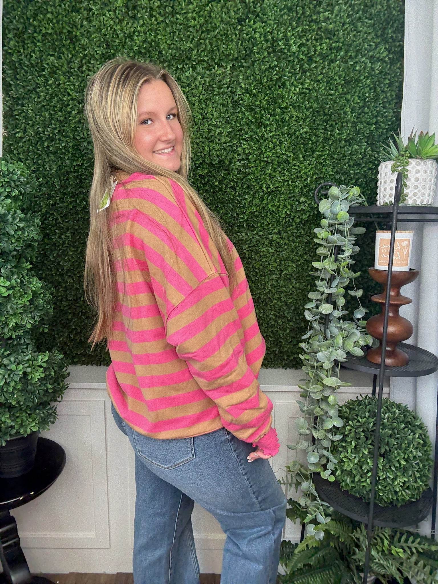 COLOR BLOCK STRIPED LETTUCE HEM DETAIL - PINK/TAUPE